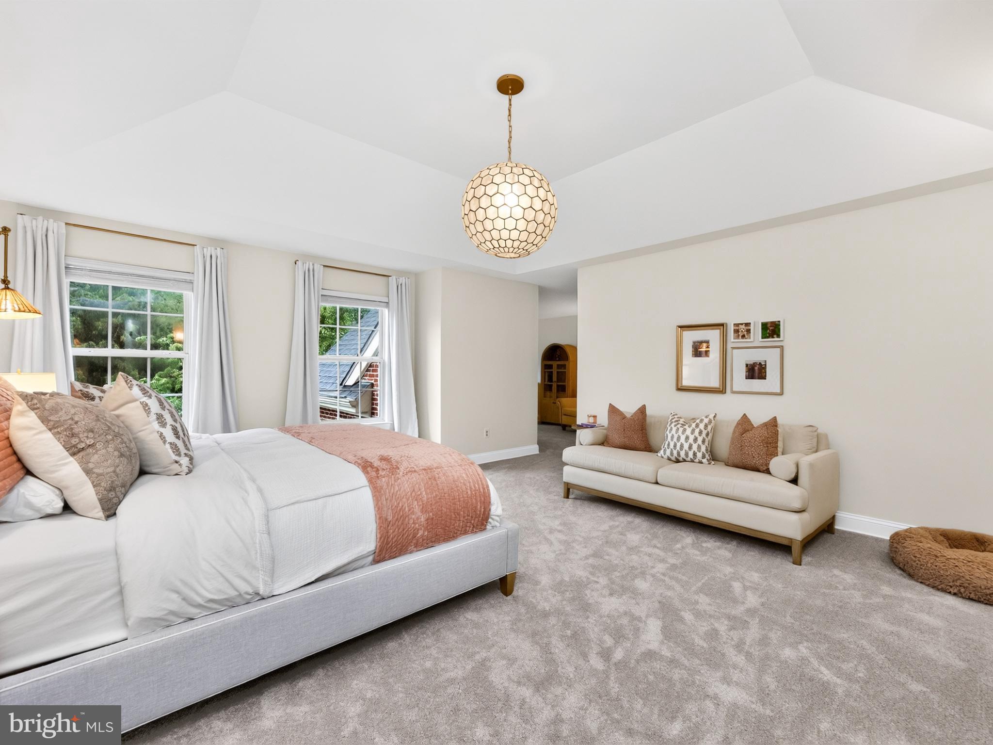 THE MEADOWS - Residential