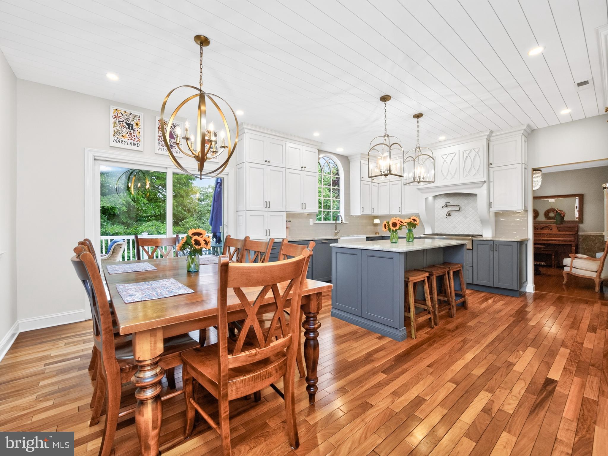 THE MEADOWS - Residential
