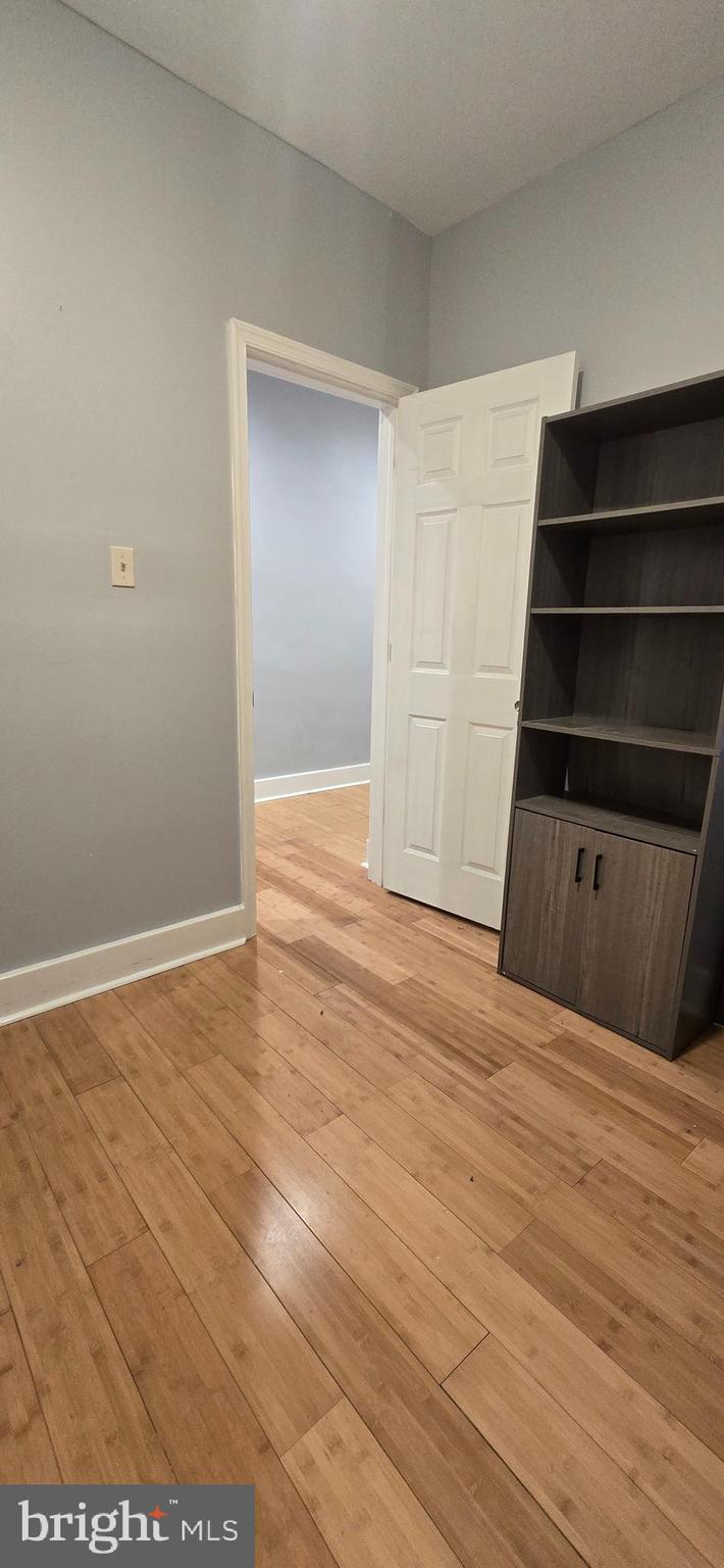 ELMWOOD PARK - Residential