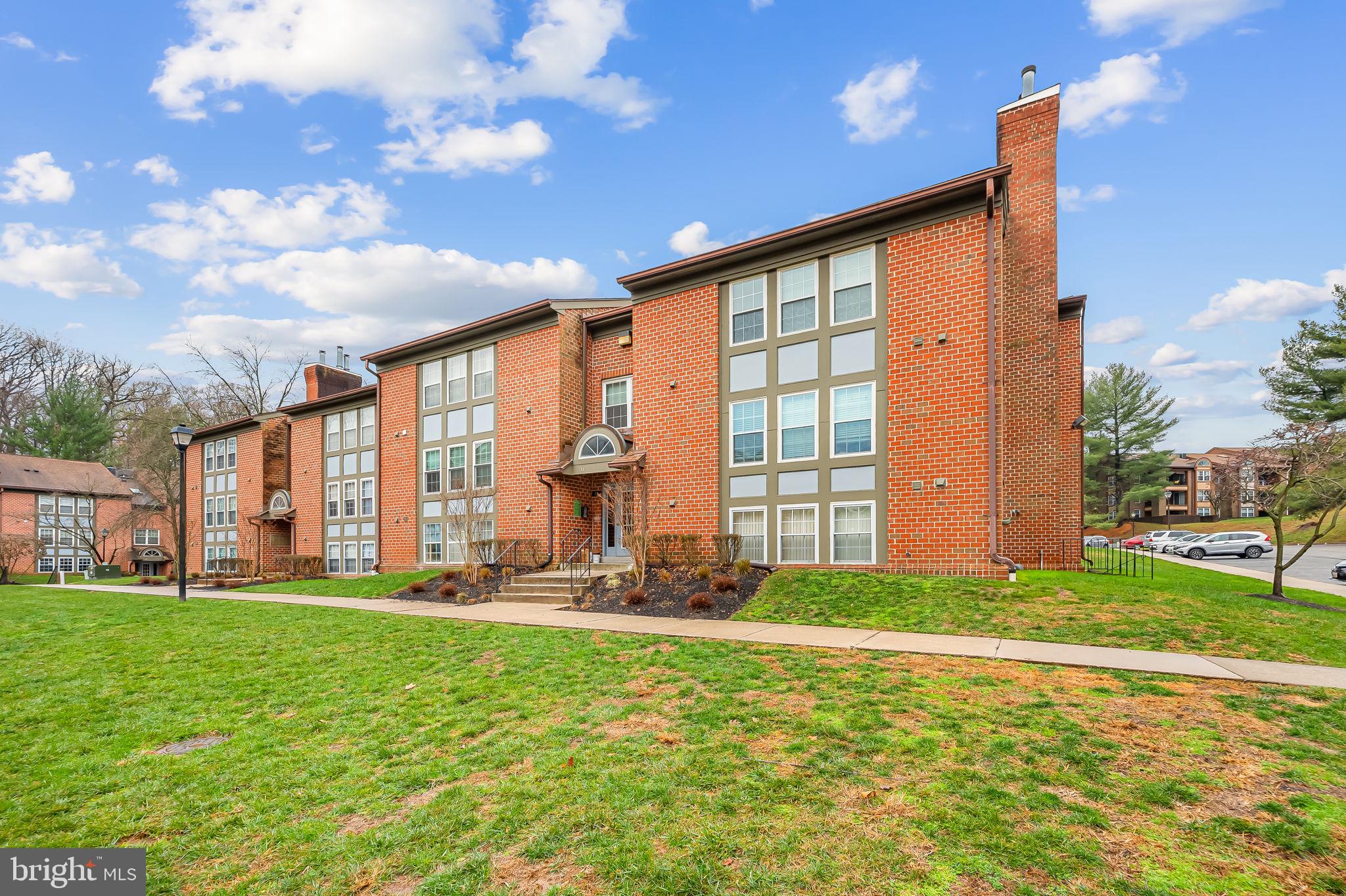 THE FALLS GARDEN - Residential