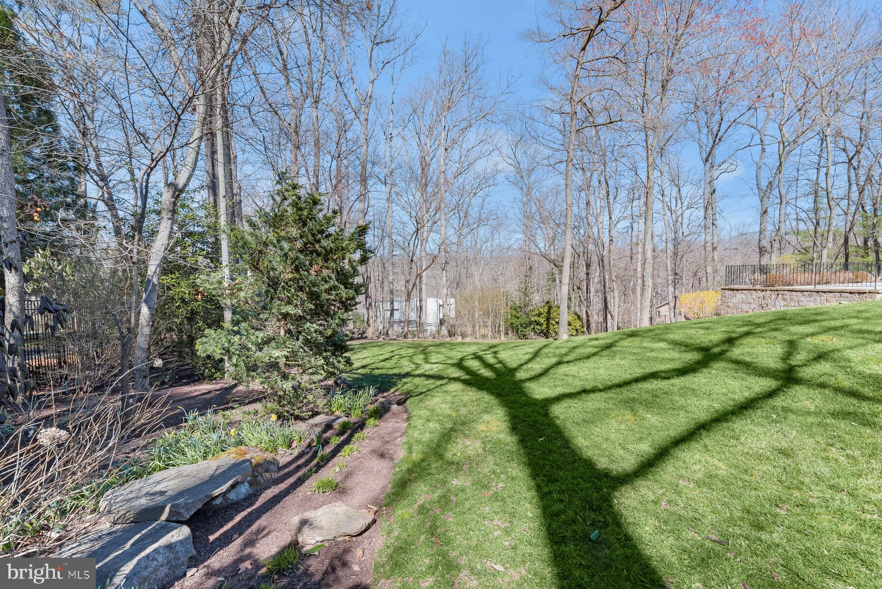 GLEN MILL VILLAGE - Residential