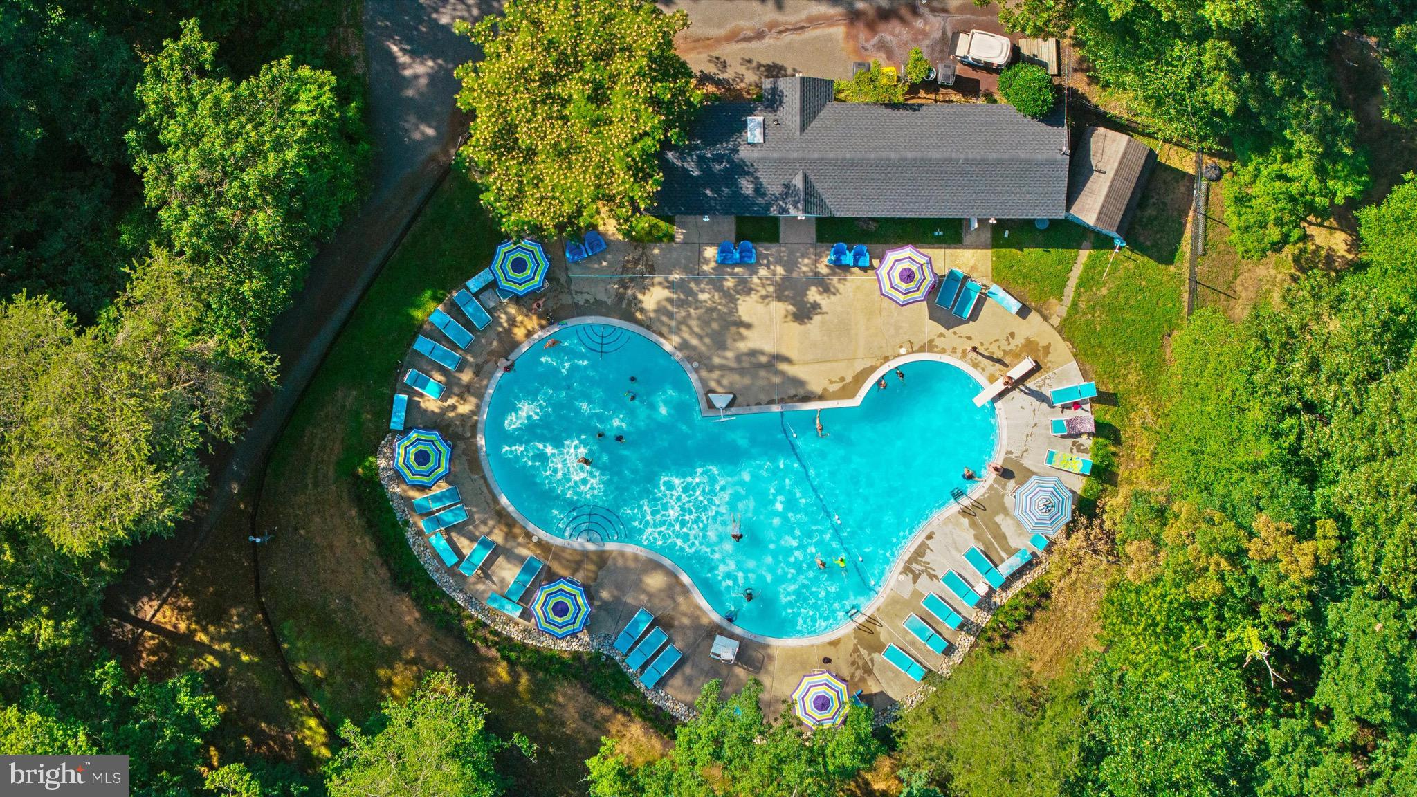 GINGERVILLE MANOR ESTATES - Residential