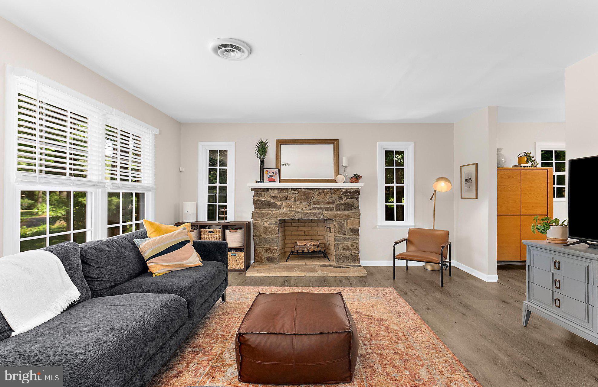 GINGERVILLE MANOR ESTATES - Residential