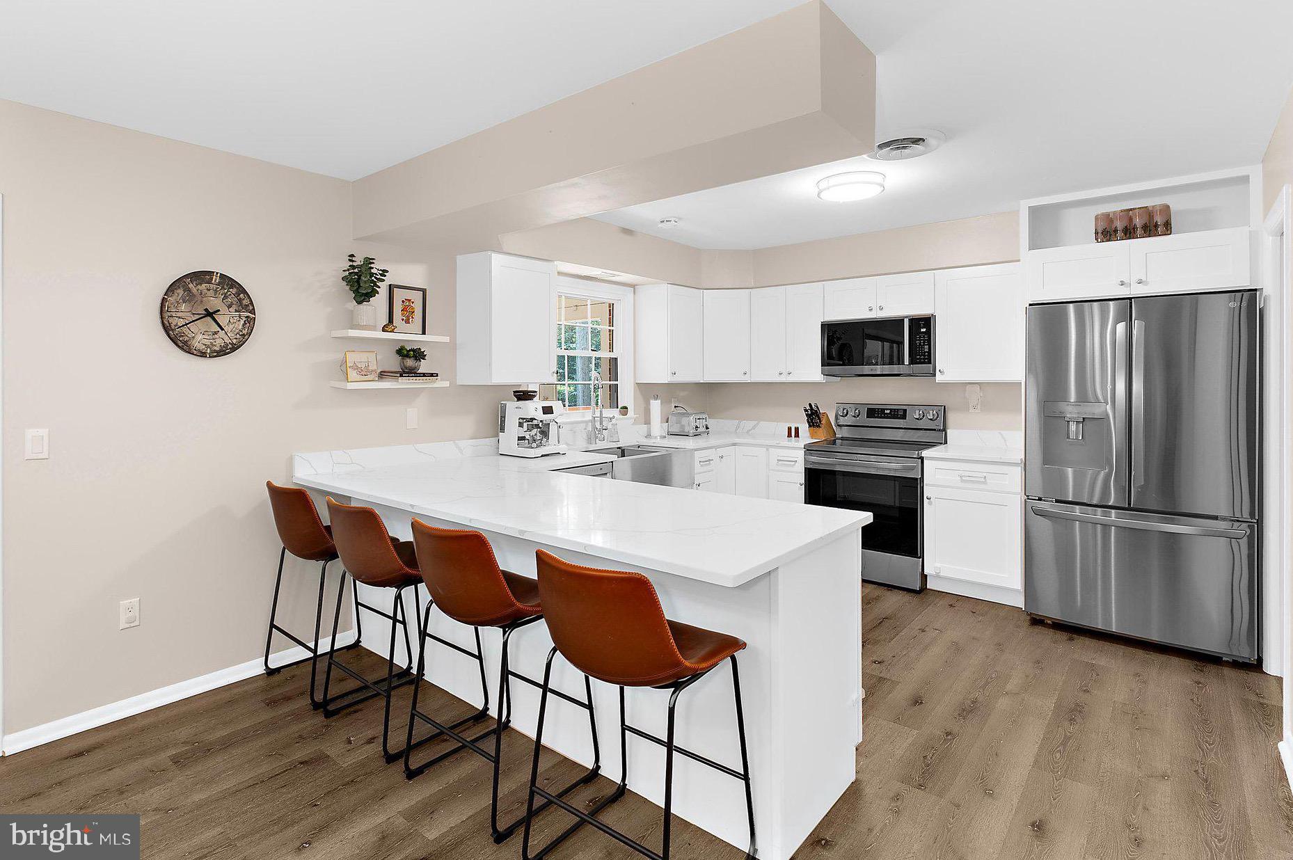 GINGERVILLE MANOR ESTATES - Residential