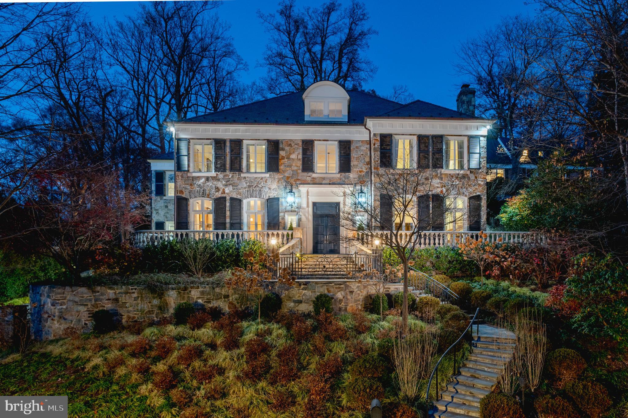SPRING VALLEY - Residential