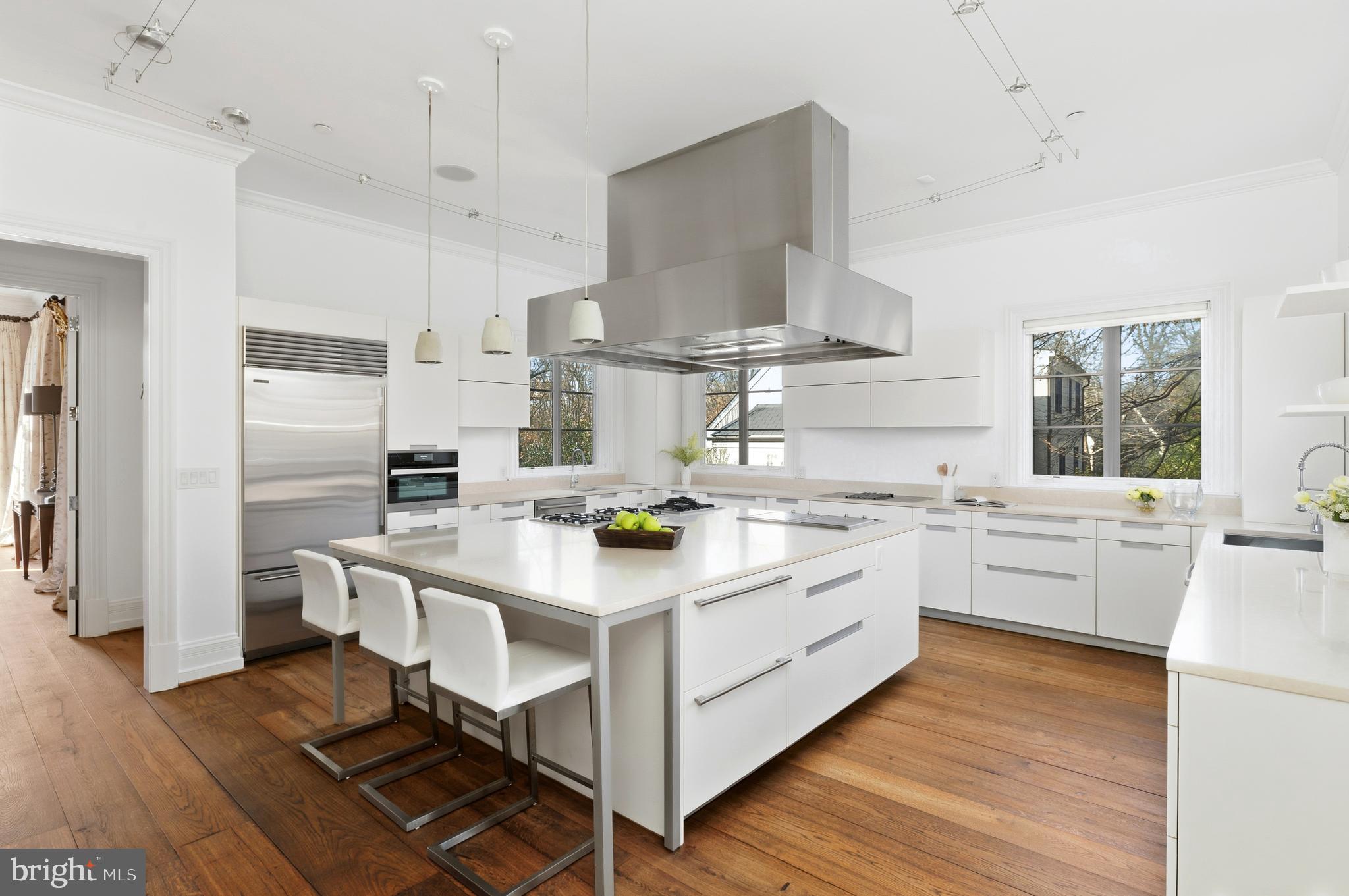 SPRING VALLEY - Residential