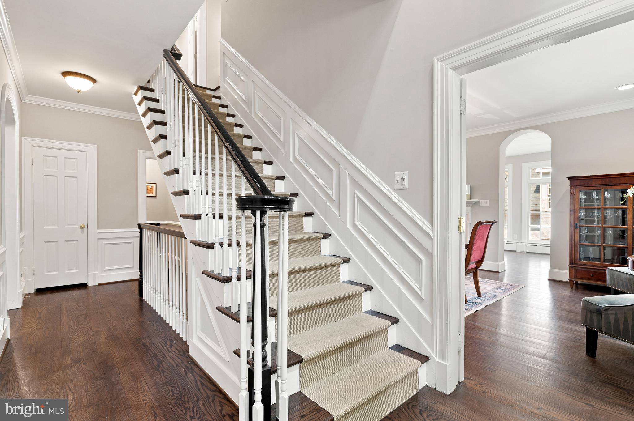 ELMWOOD ESTATES - Residential