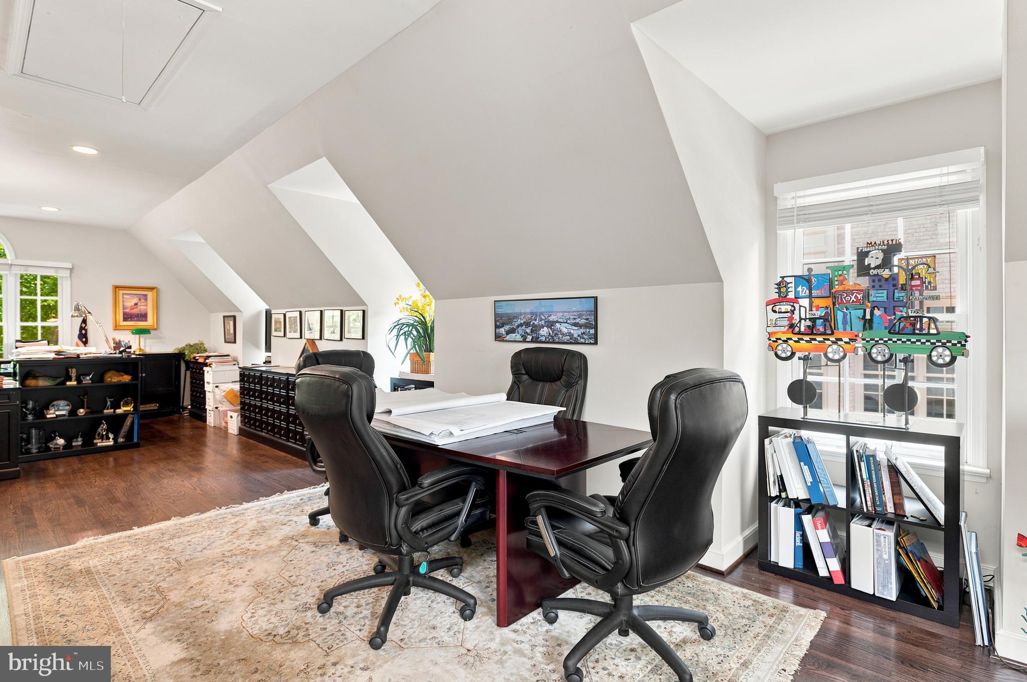 ELMWOOD ESTATES - Residential