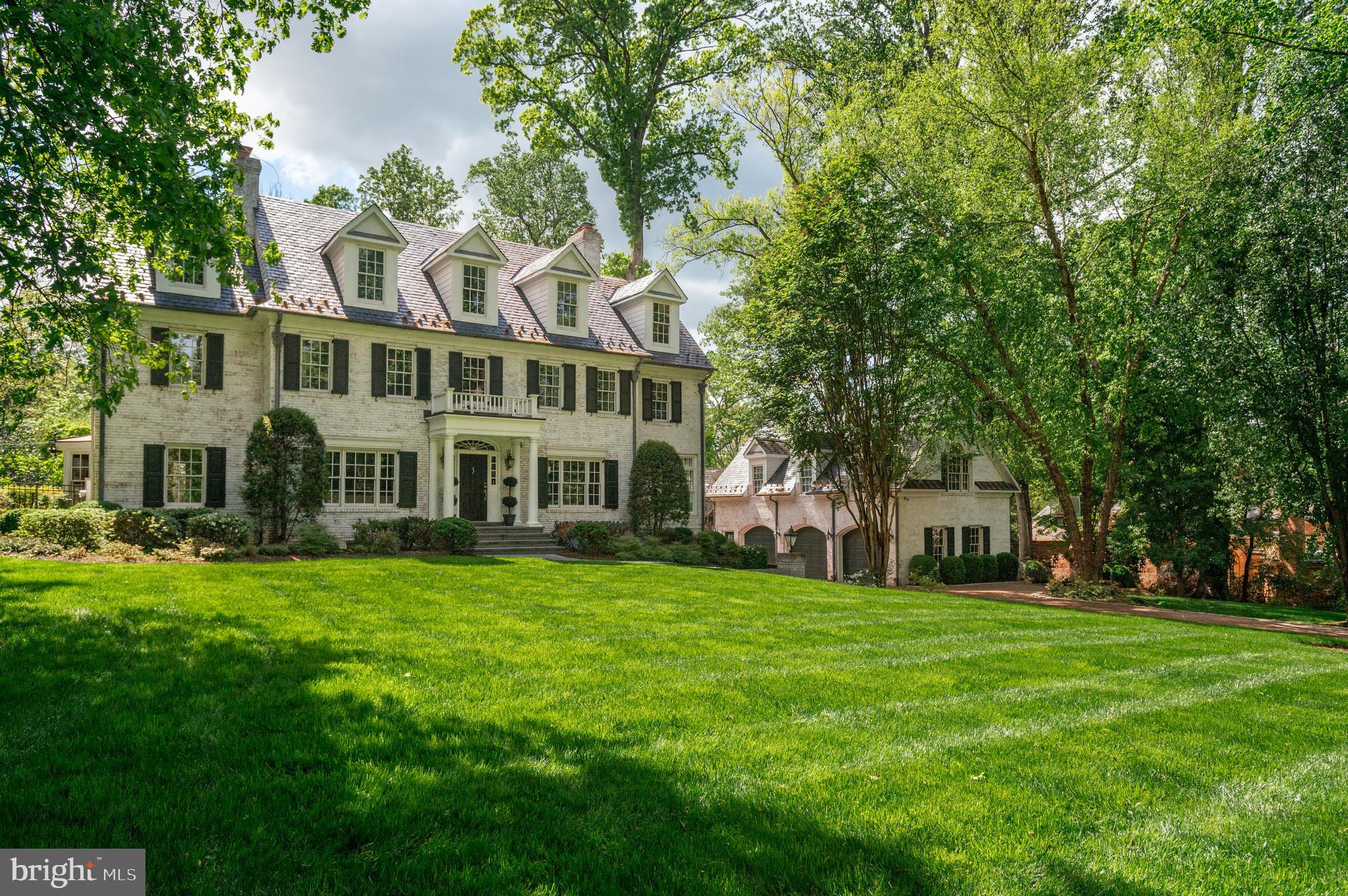 ELMWOOD ESTATES - Residential