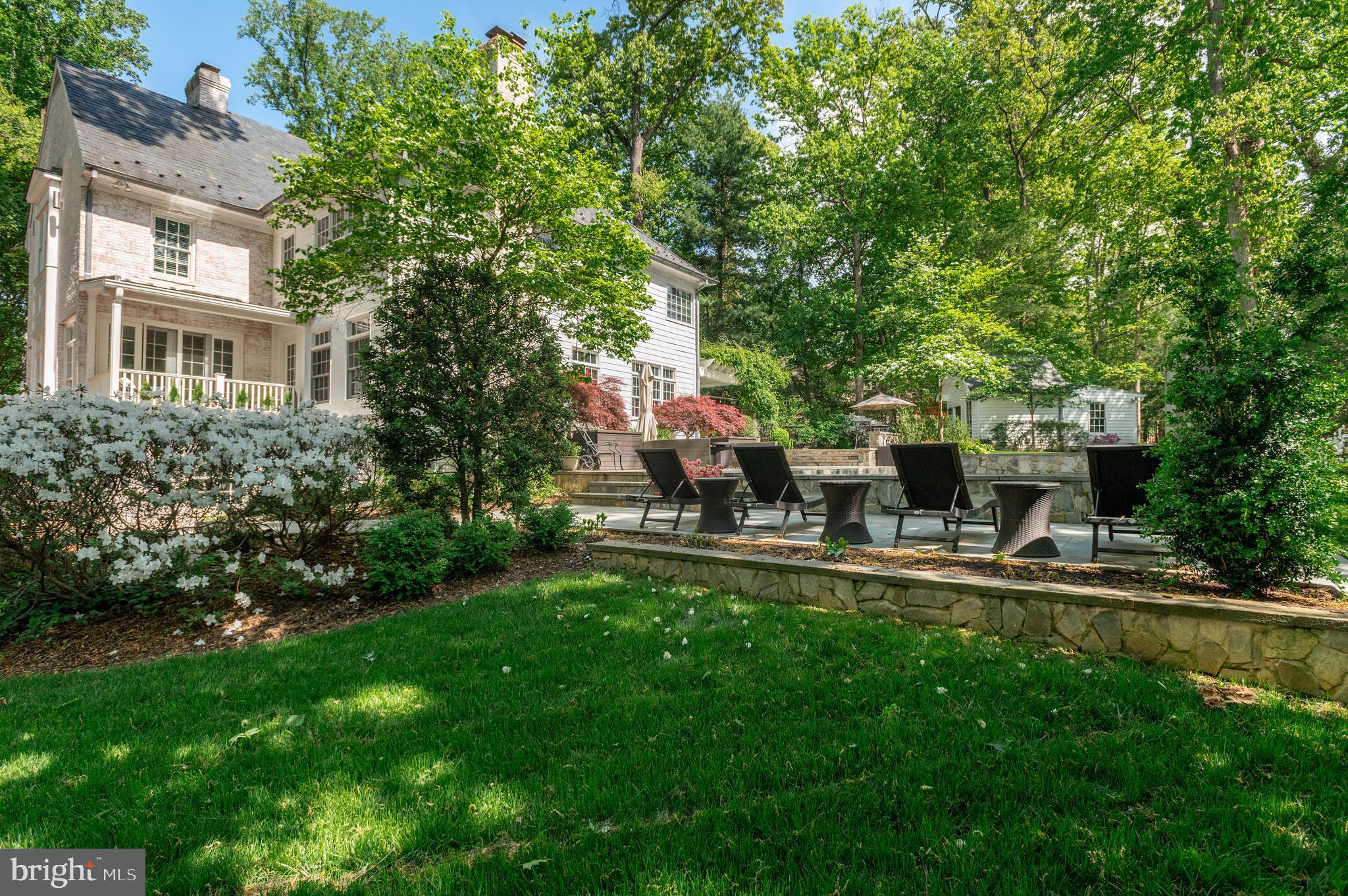ELMWOOD ESTATES - Residential