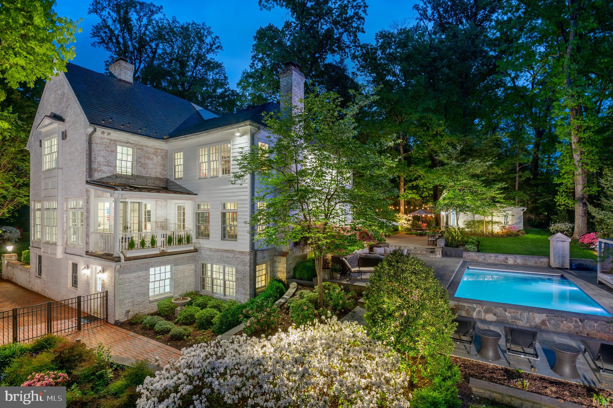 ELMWOOD ESTATES - Residential