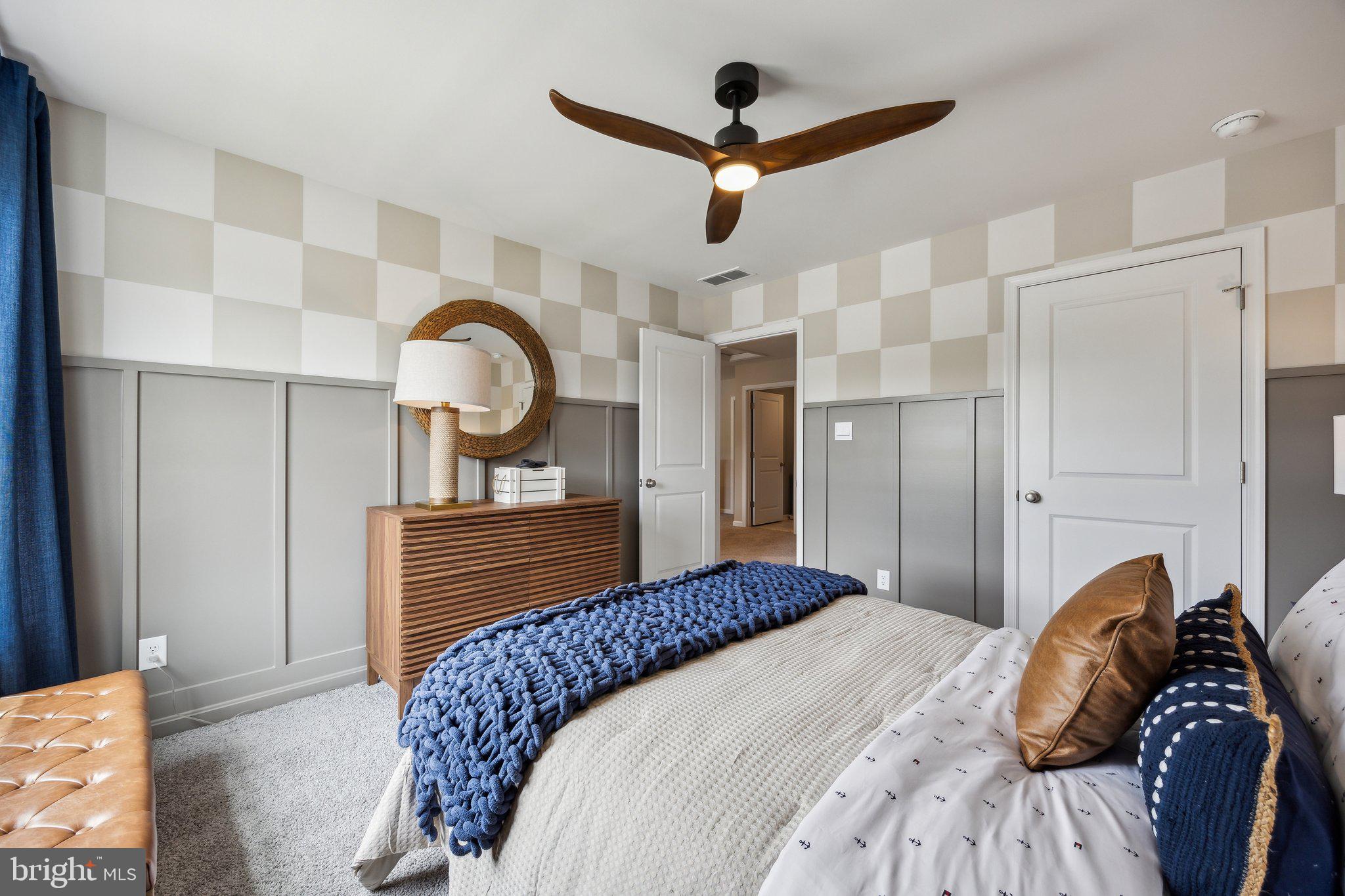 LADYSMITH VILLAGE - Residential