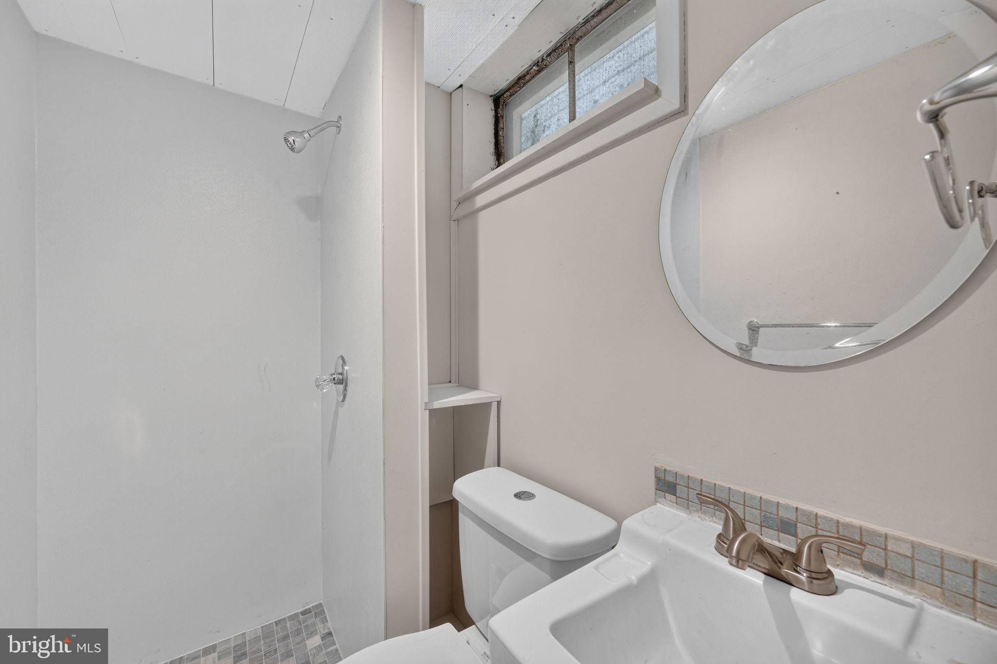 AMITY GARDENS - Residential