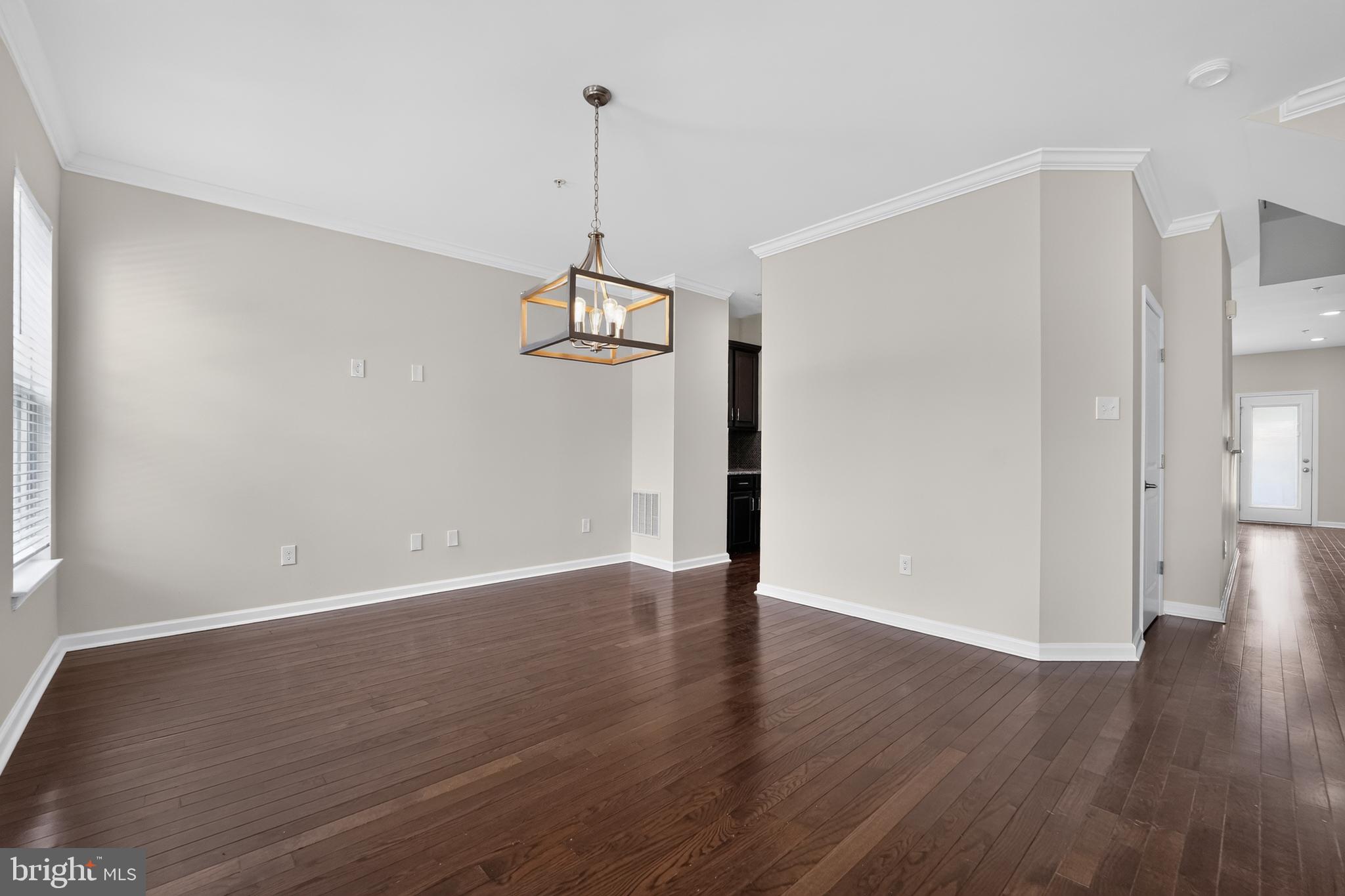 POINTE AT ARUNDEL PRESERVES - Residential