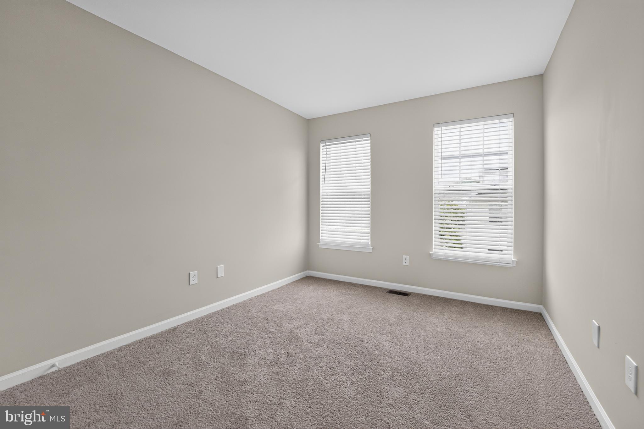 POINTE AT ARUNDEL PRESERVES - Residential