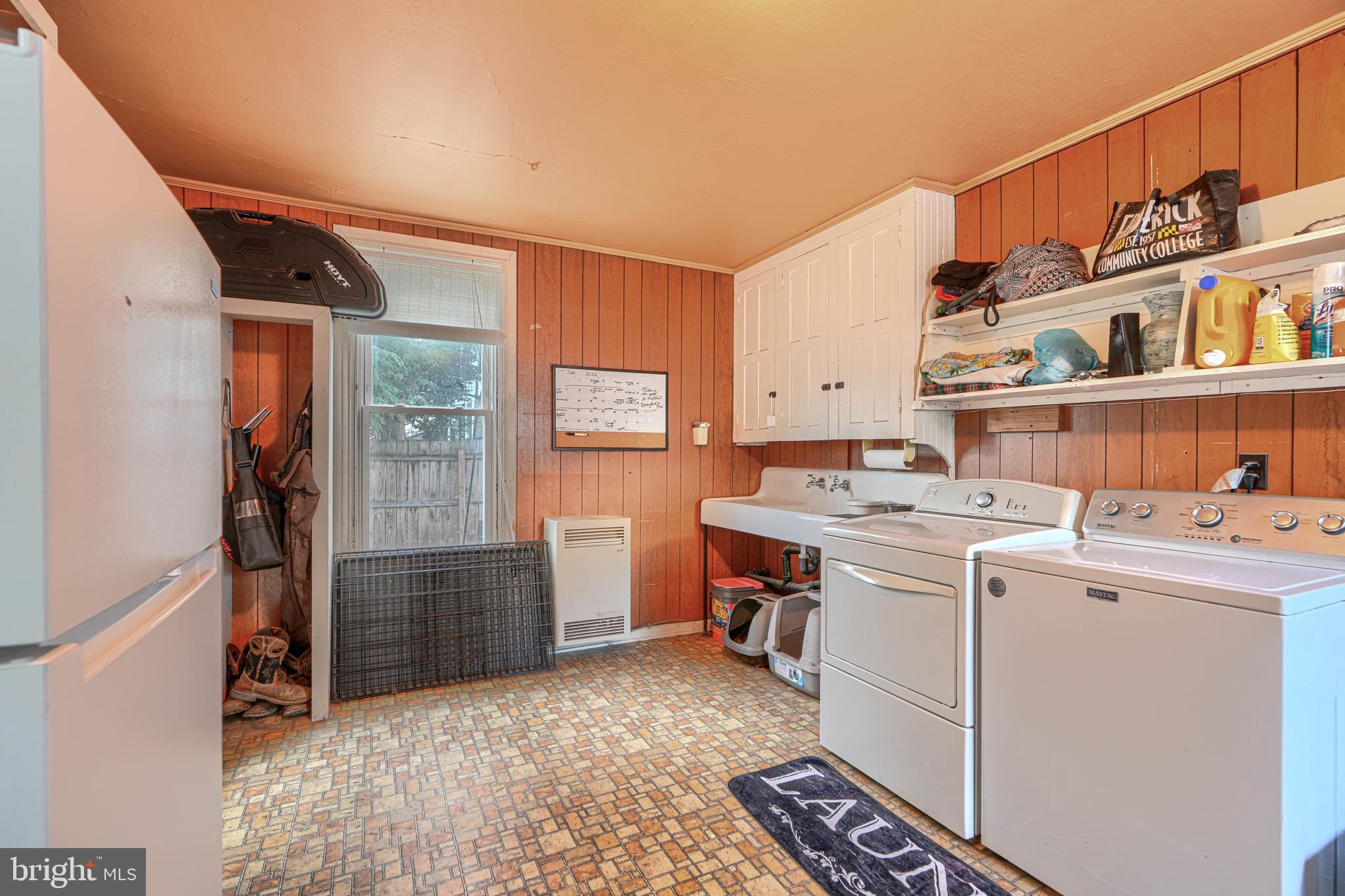 MCSHERRYSTOWN AREA - Residential