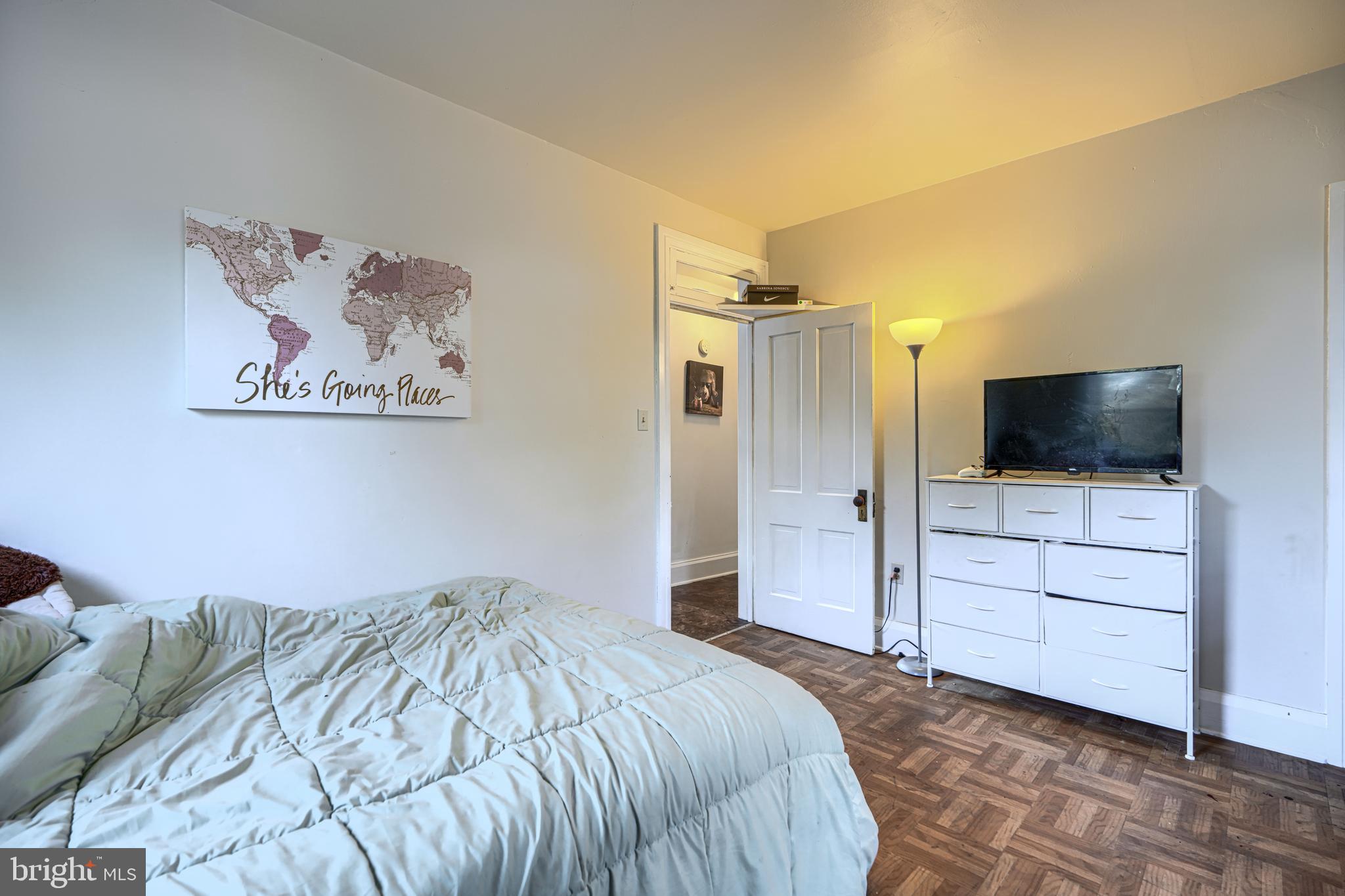 MCSHERRYSTOWN AREA - Residential