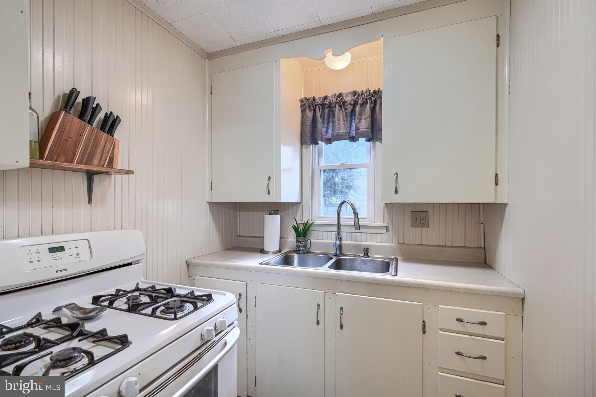 MCSHERRYSTOWN AREA - Residential