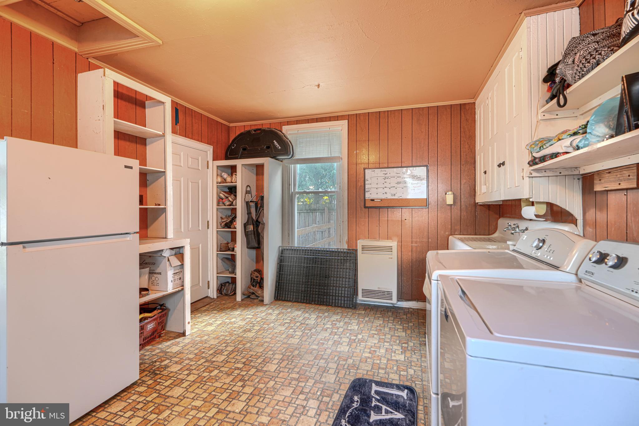 MCSHERRYSTOWN AREA - Residential