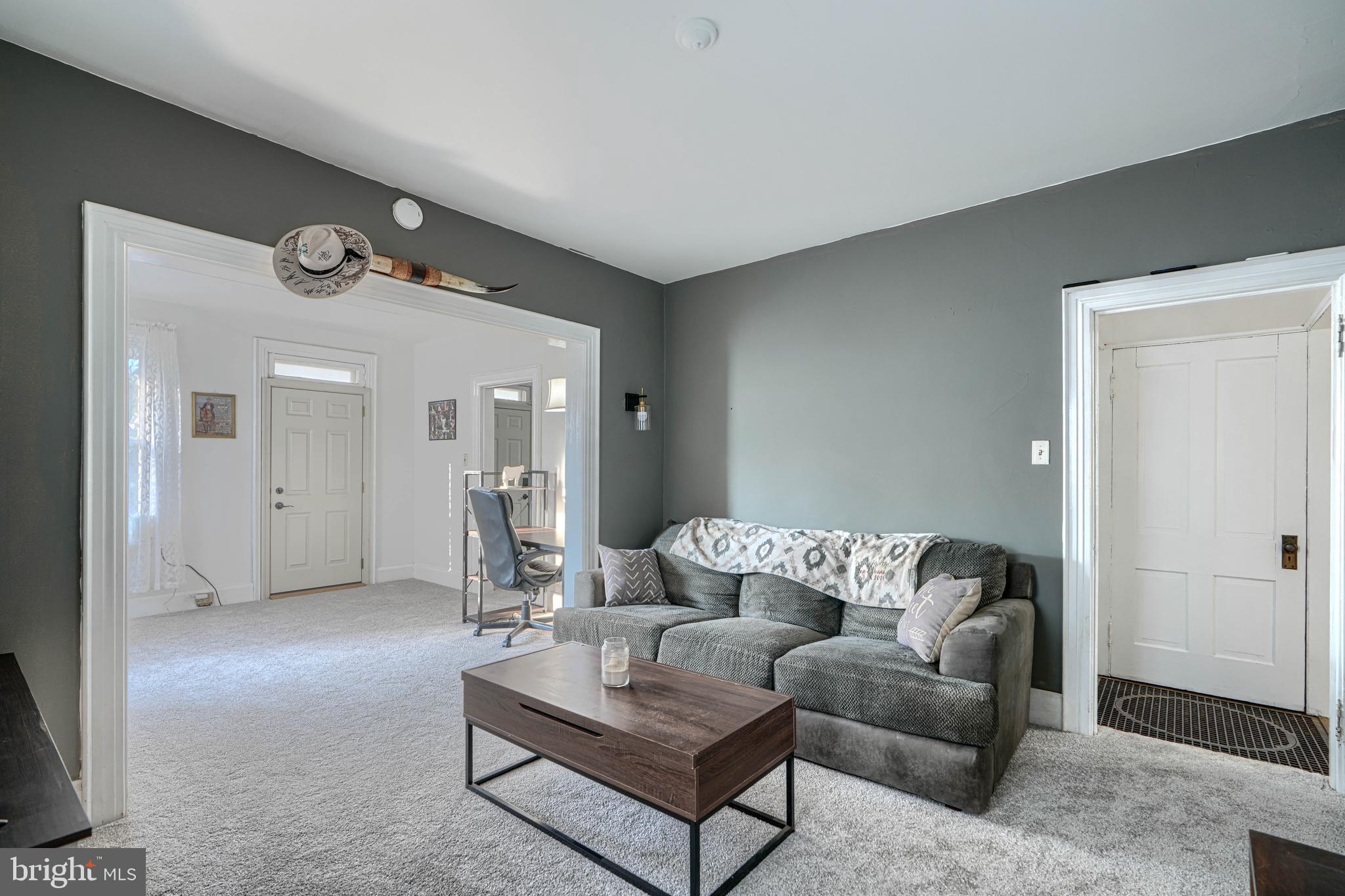 MCSHERRYSTOWN AREA - Residential