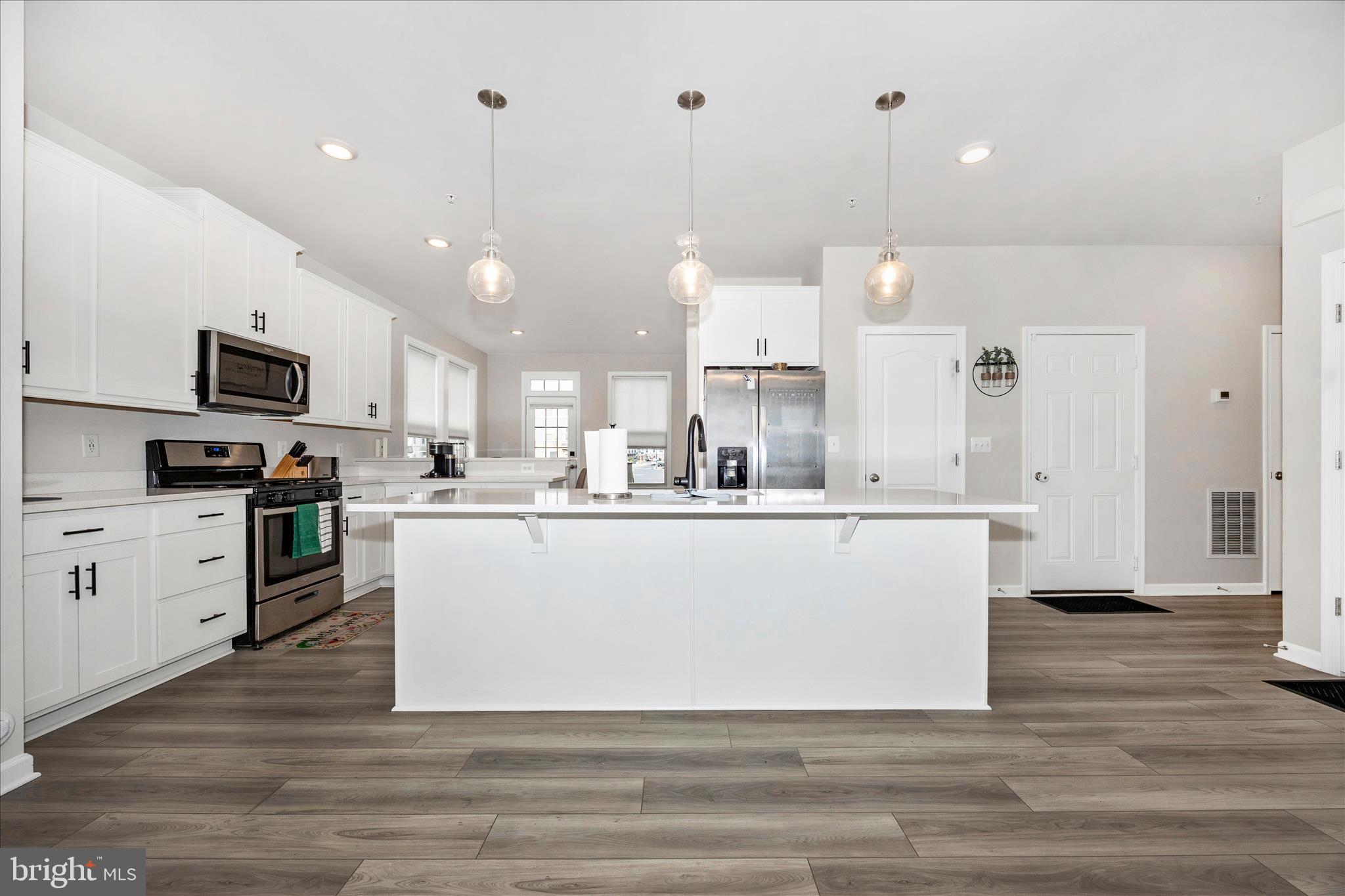 CANTERBURY STATION - Residential