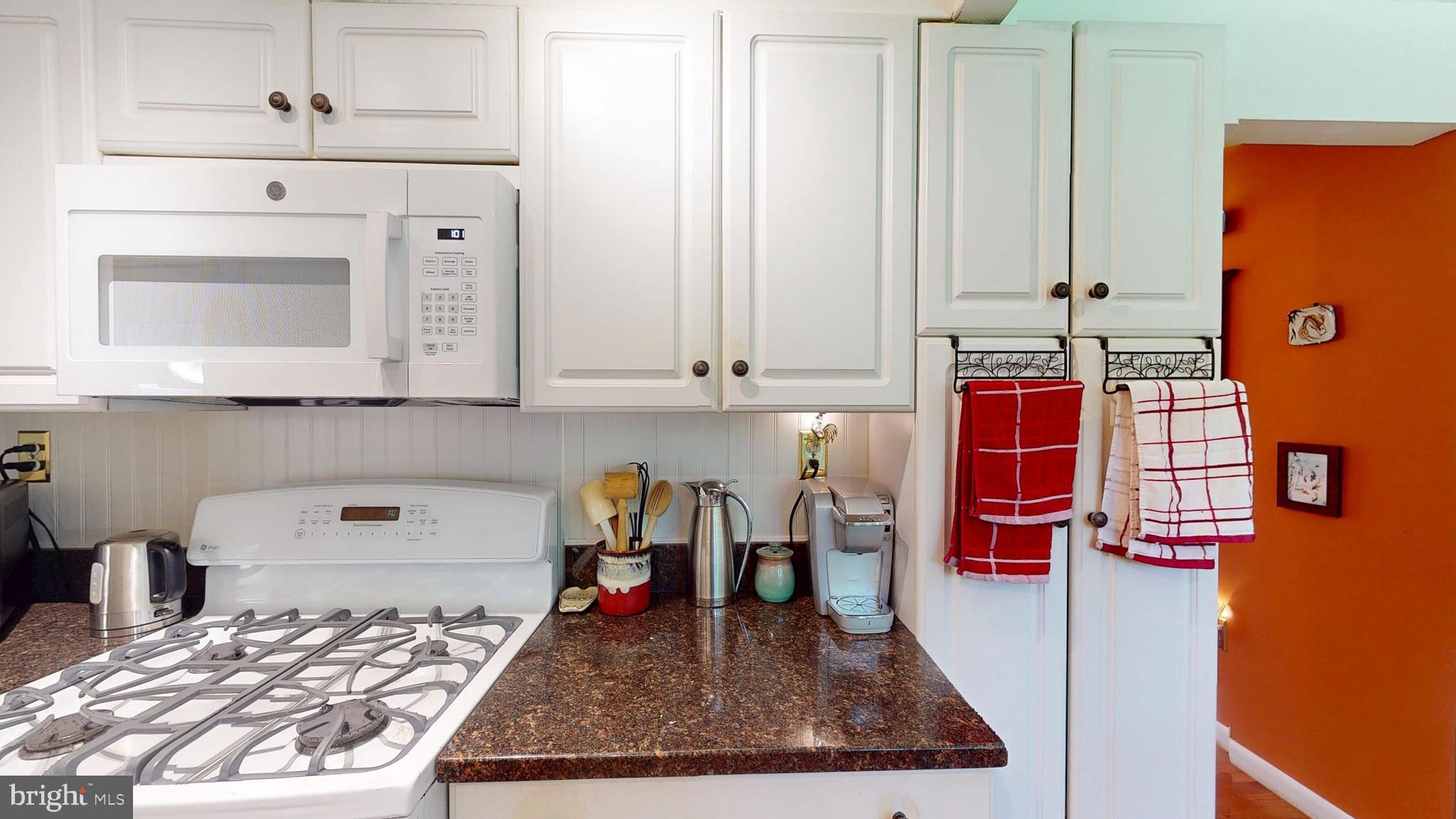 PARKSIDE ESTATES - Residential