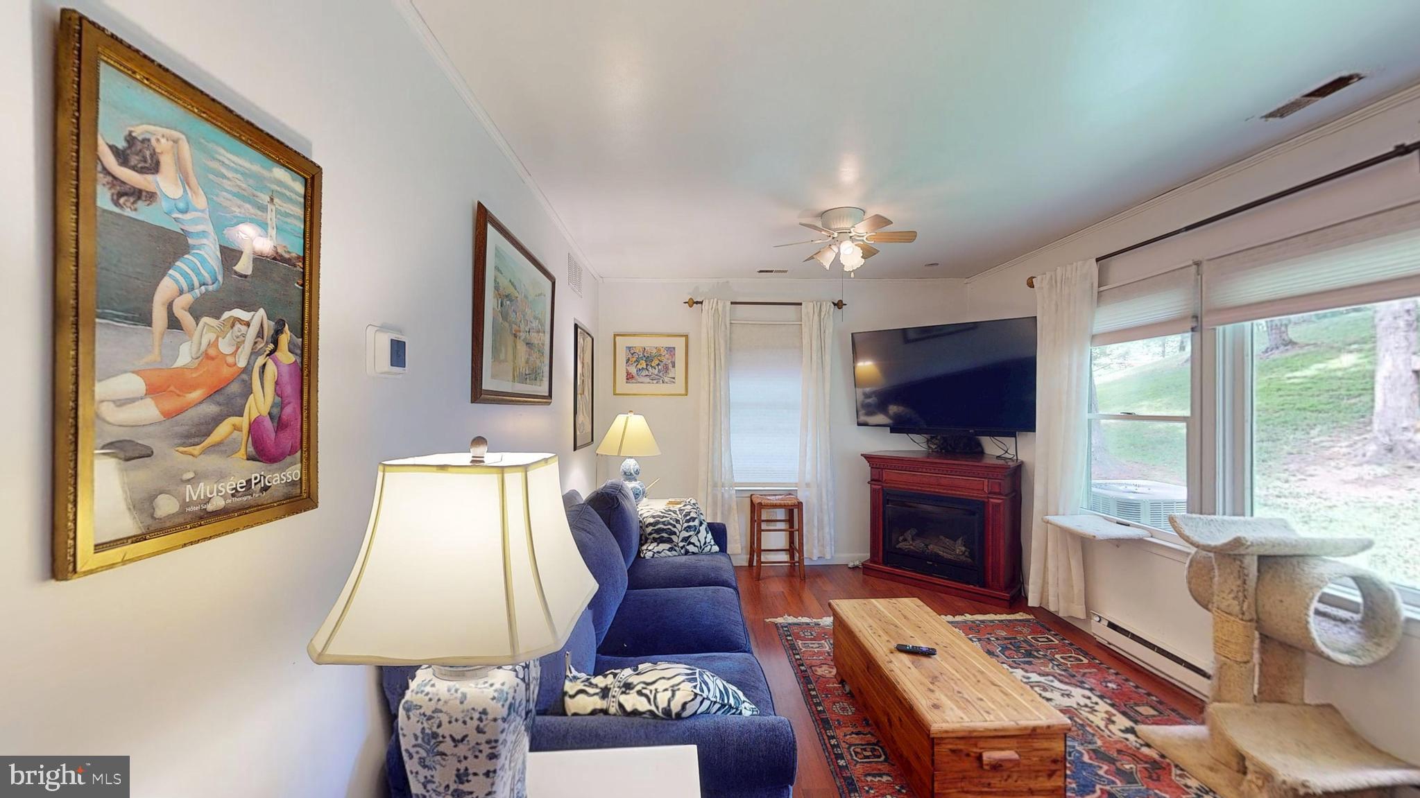 PARKSIDE ESTATES - Residential
