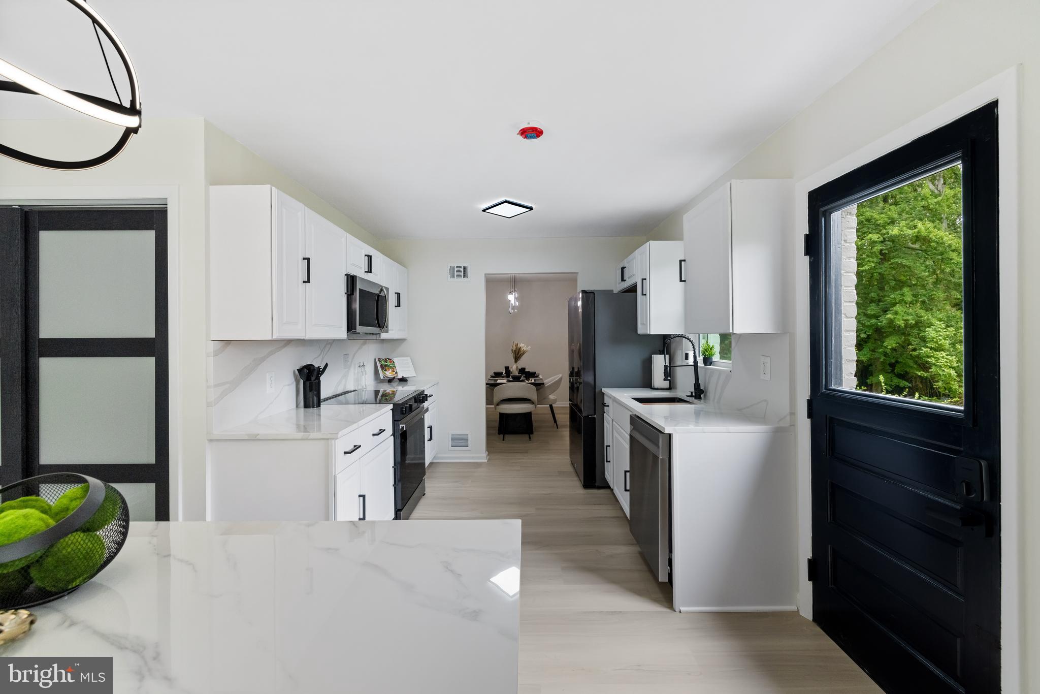 FOXHALL - Residential
