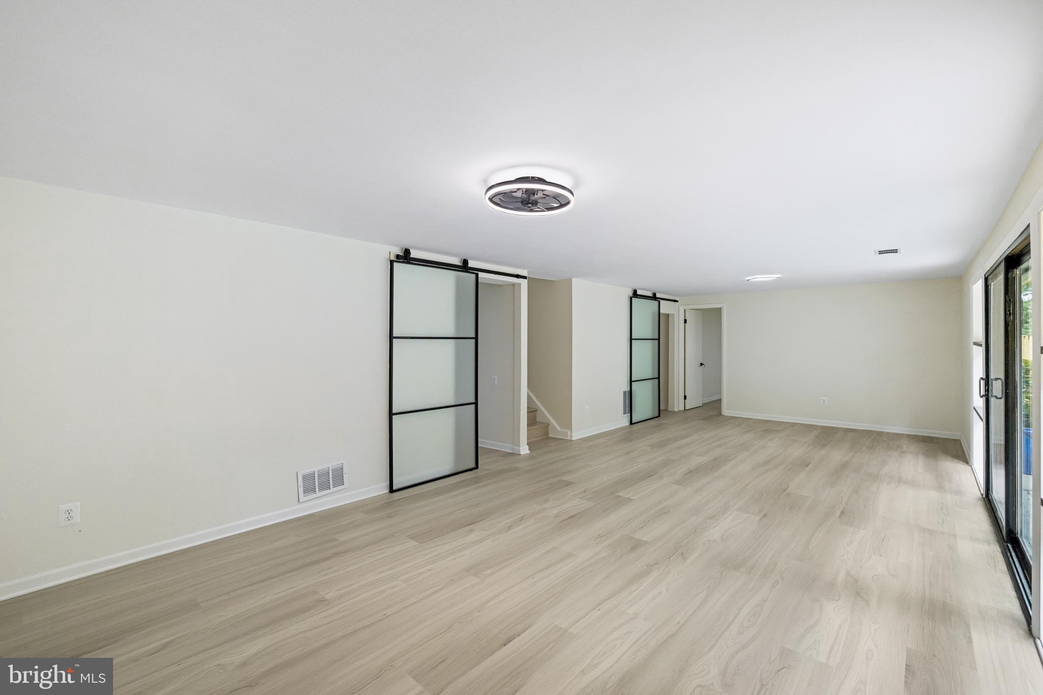 FOXHALL - Residential