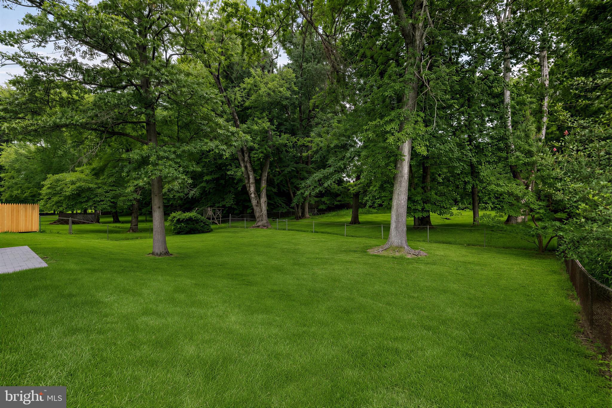 FOXHALL - Residential
