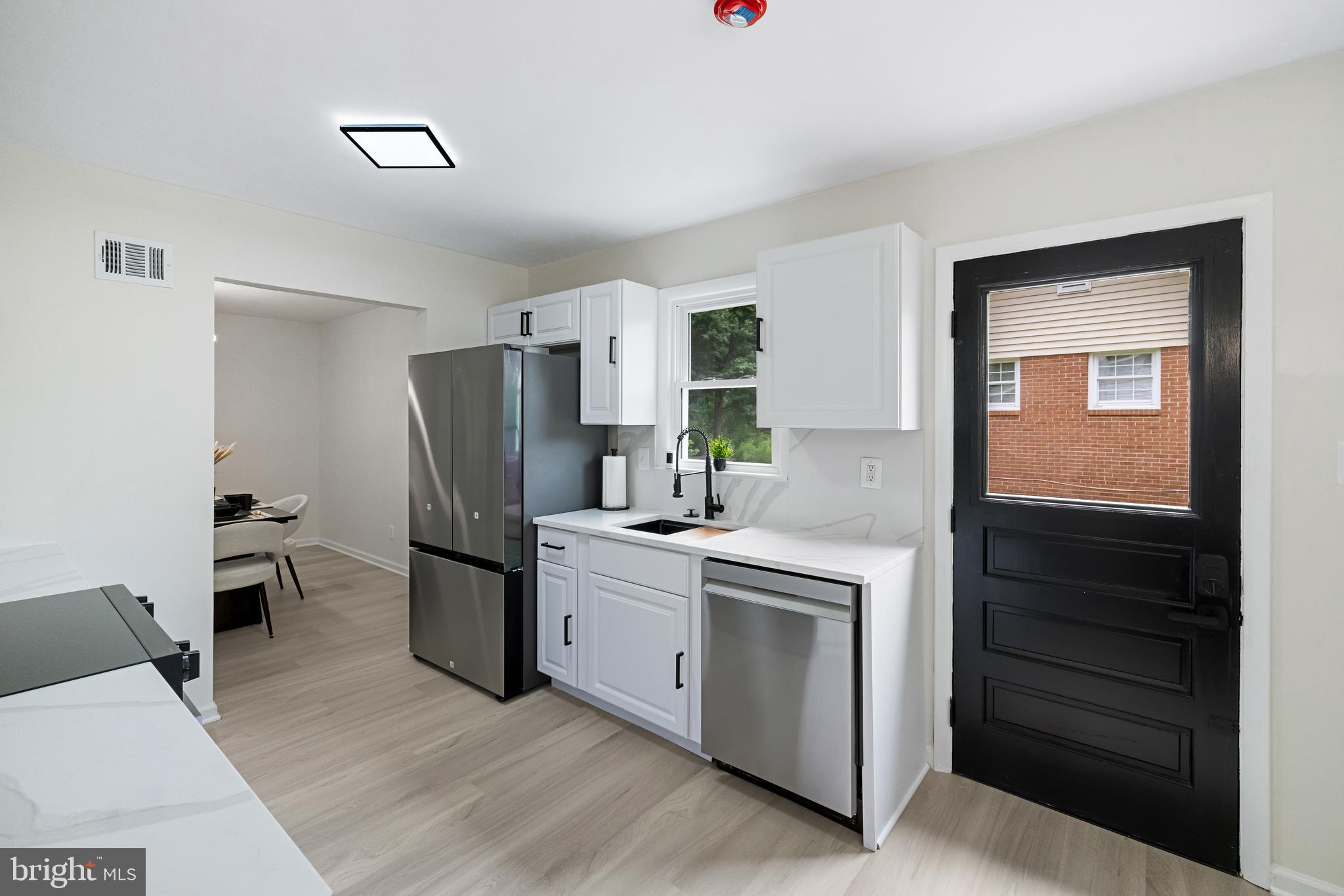 FOXHALL - Residential