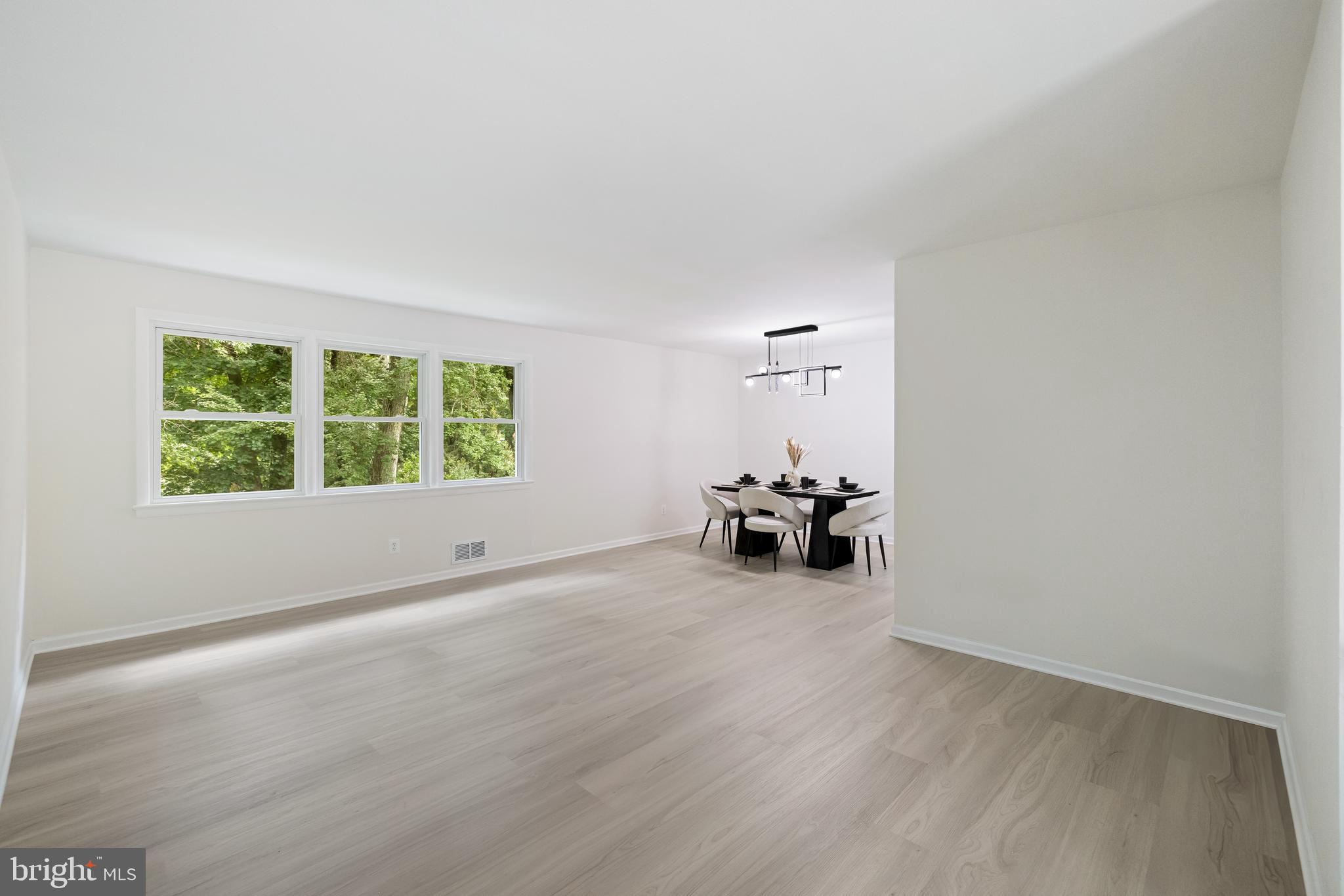 FOXHALL - Residential