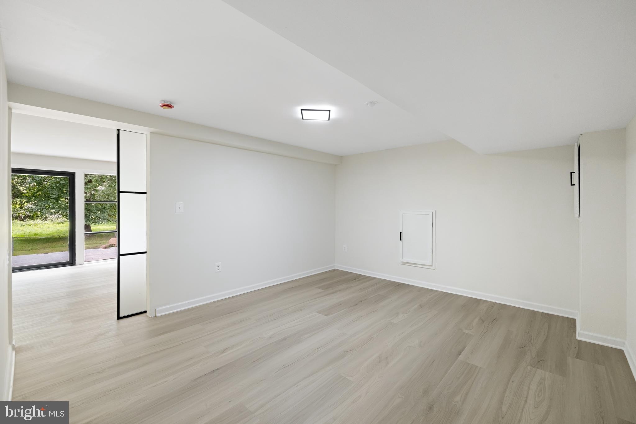 FOXHALL - Residential