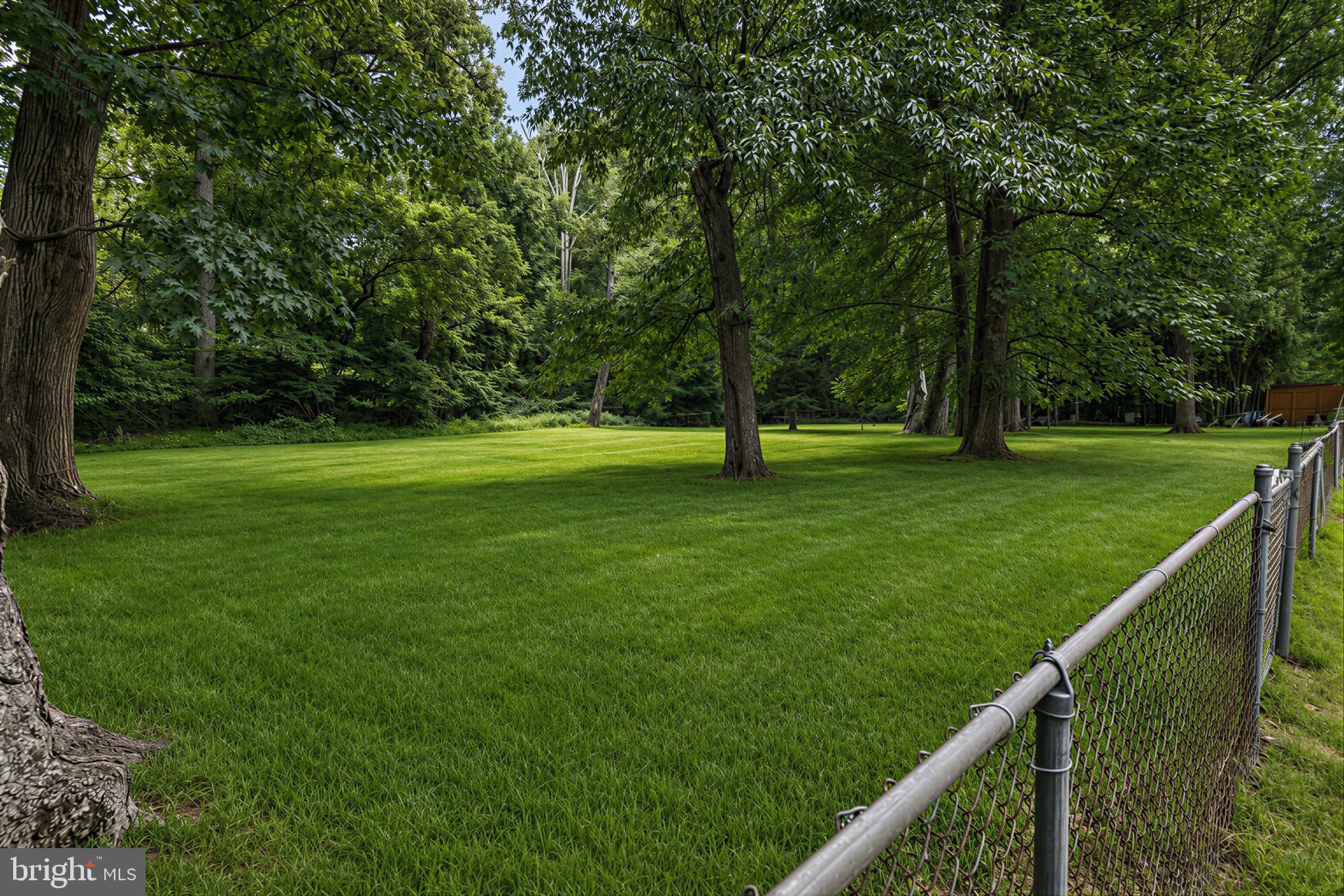 FOXHALL - Residential