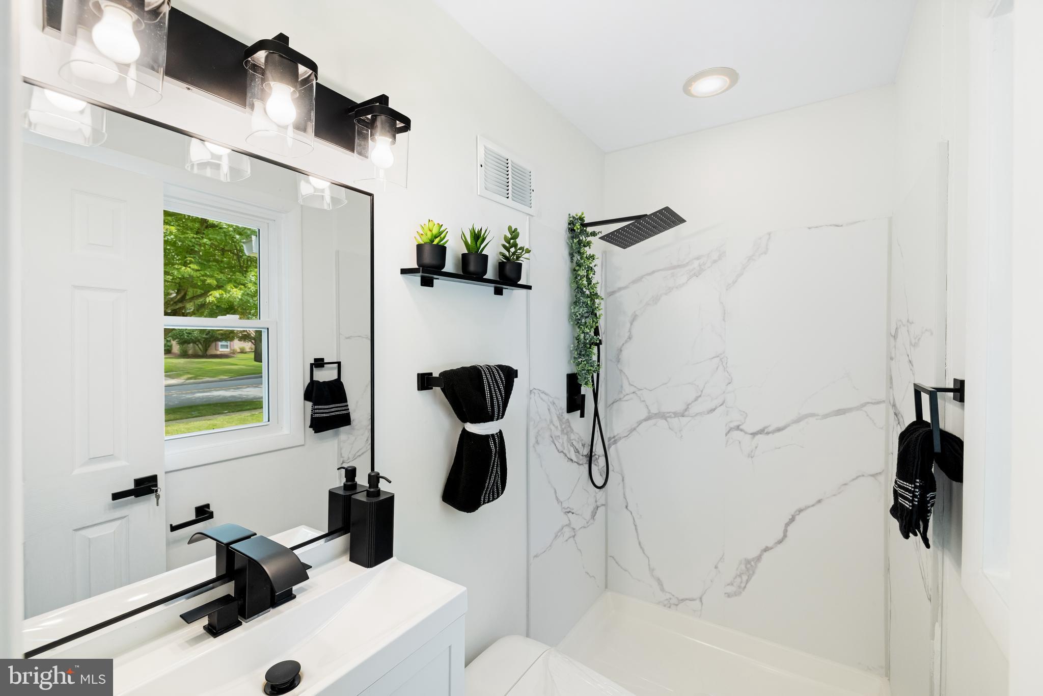 FOXHALL - Residential