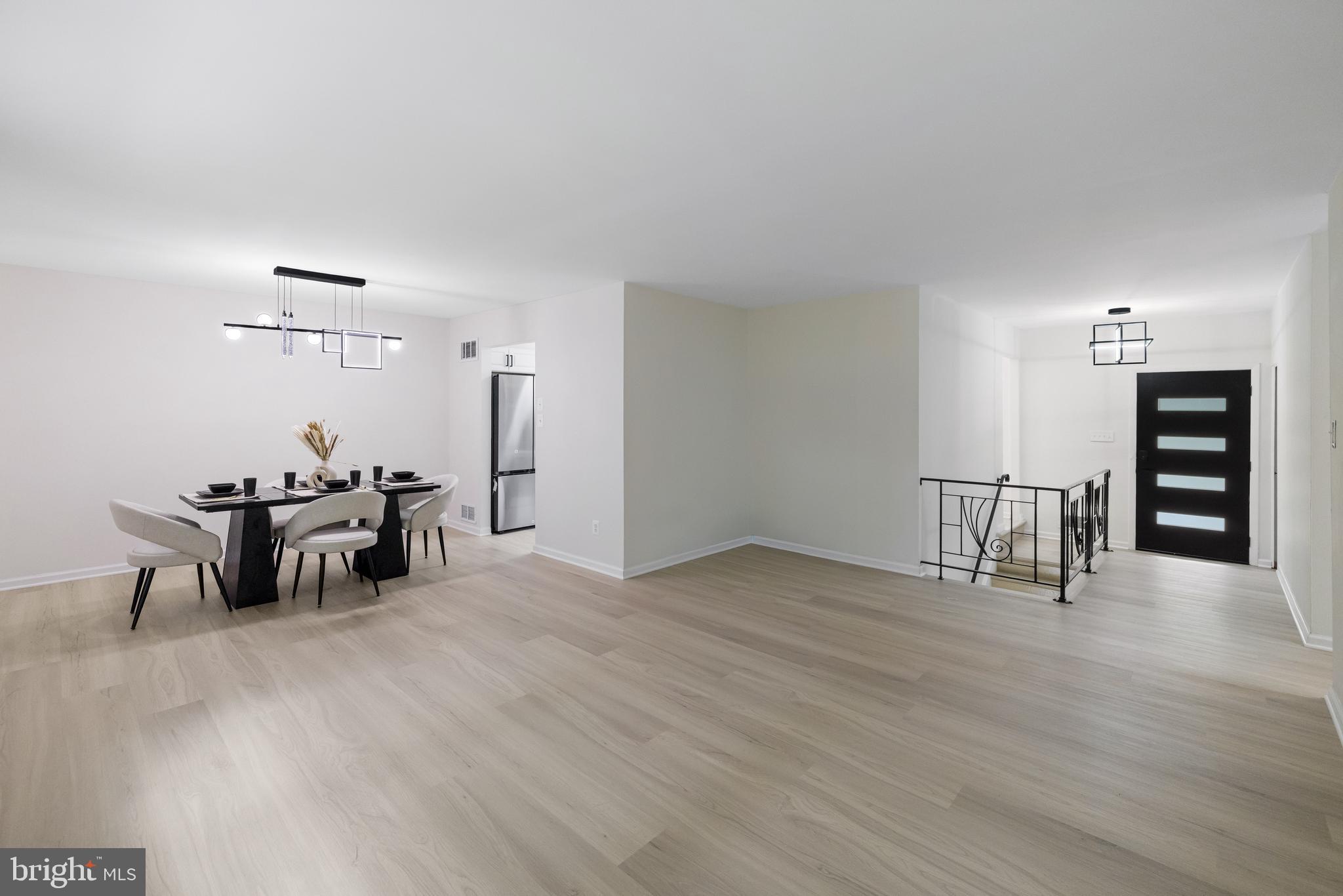 FOXHALL - Residential