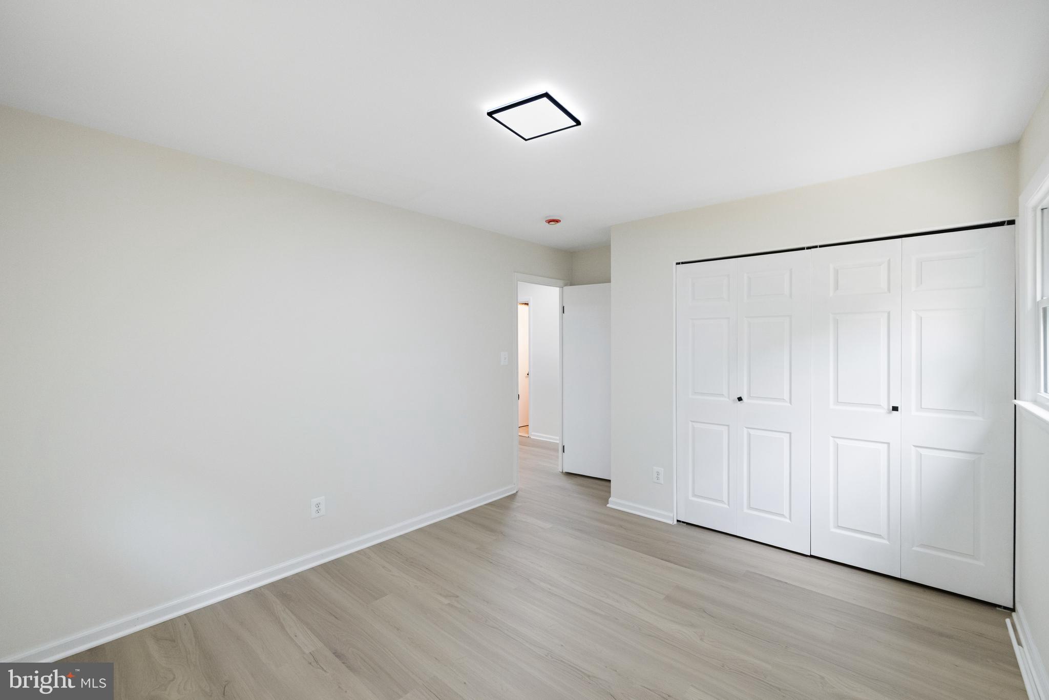 FOXHALL - Residential