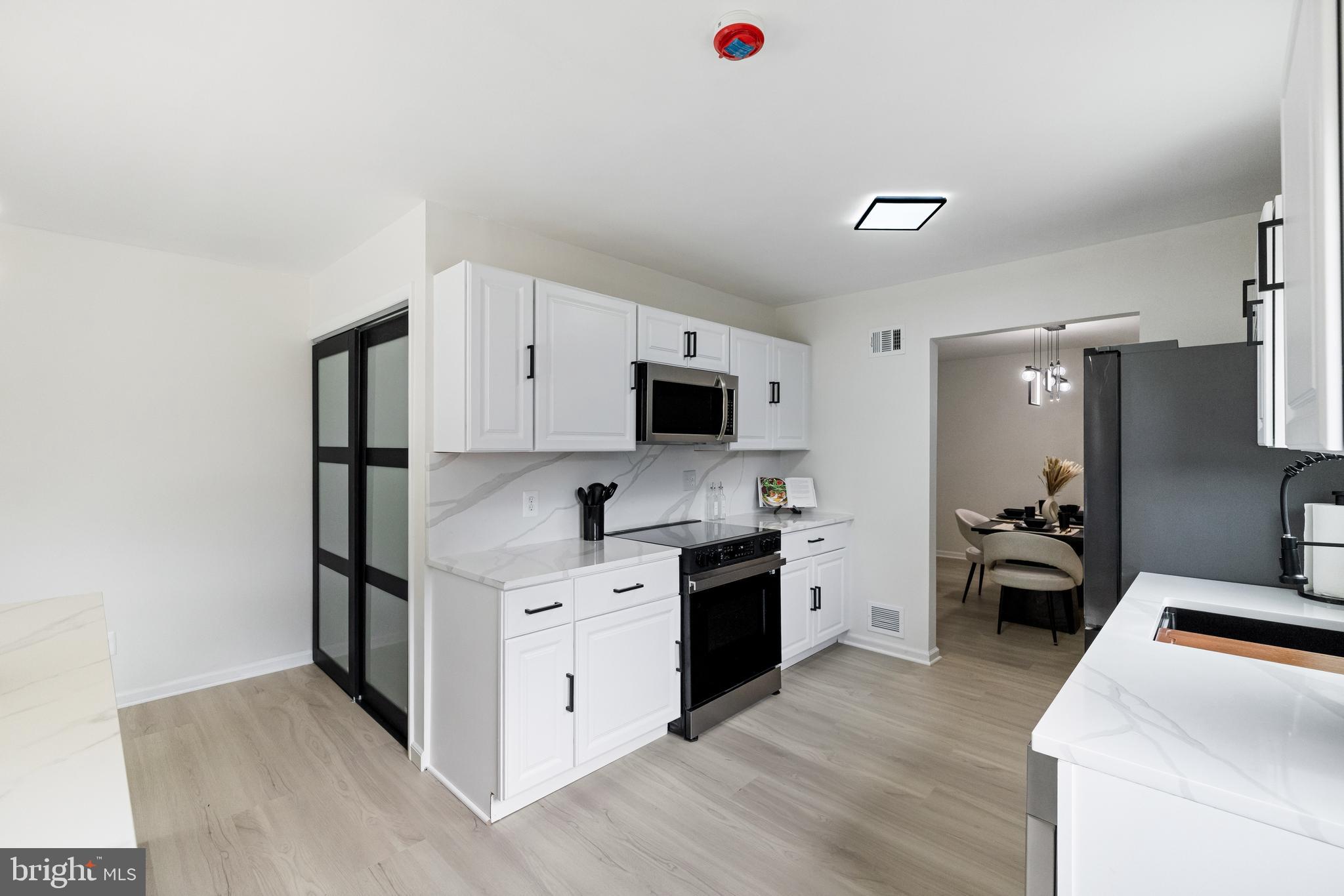 FOXHALL - Residential