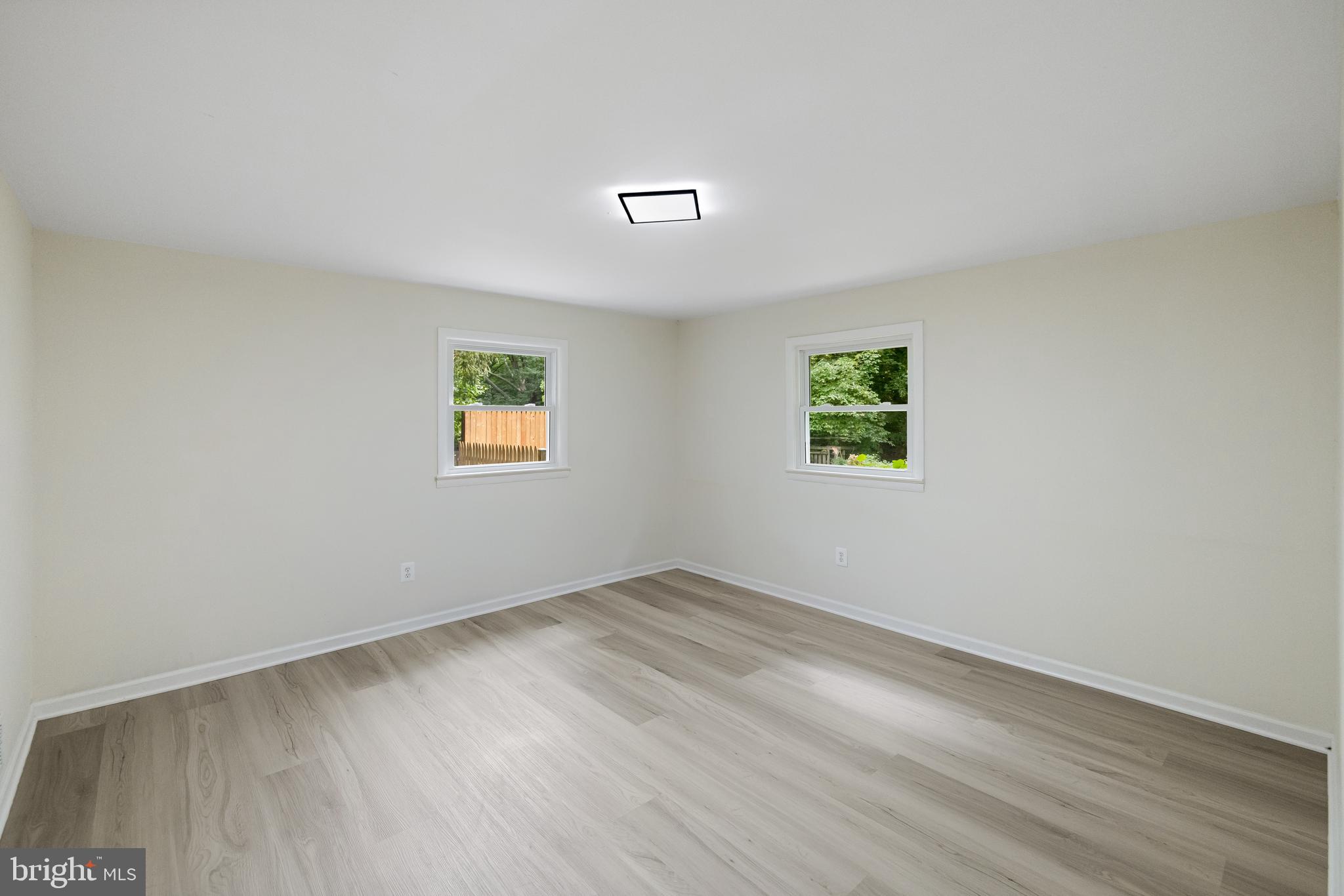 FOXHALL - Residential