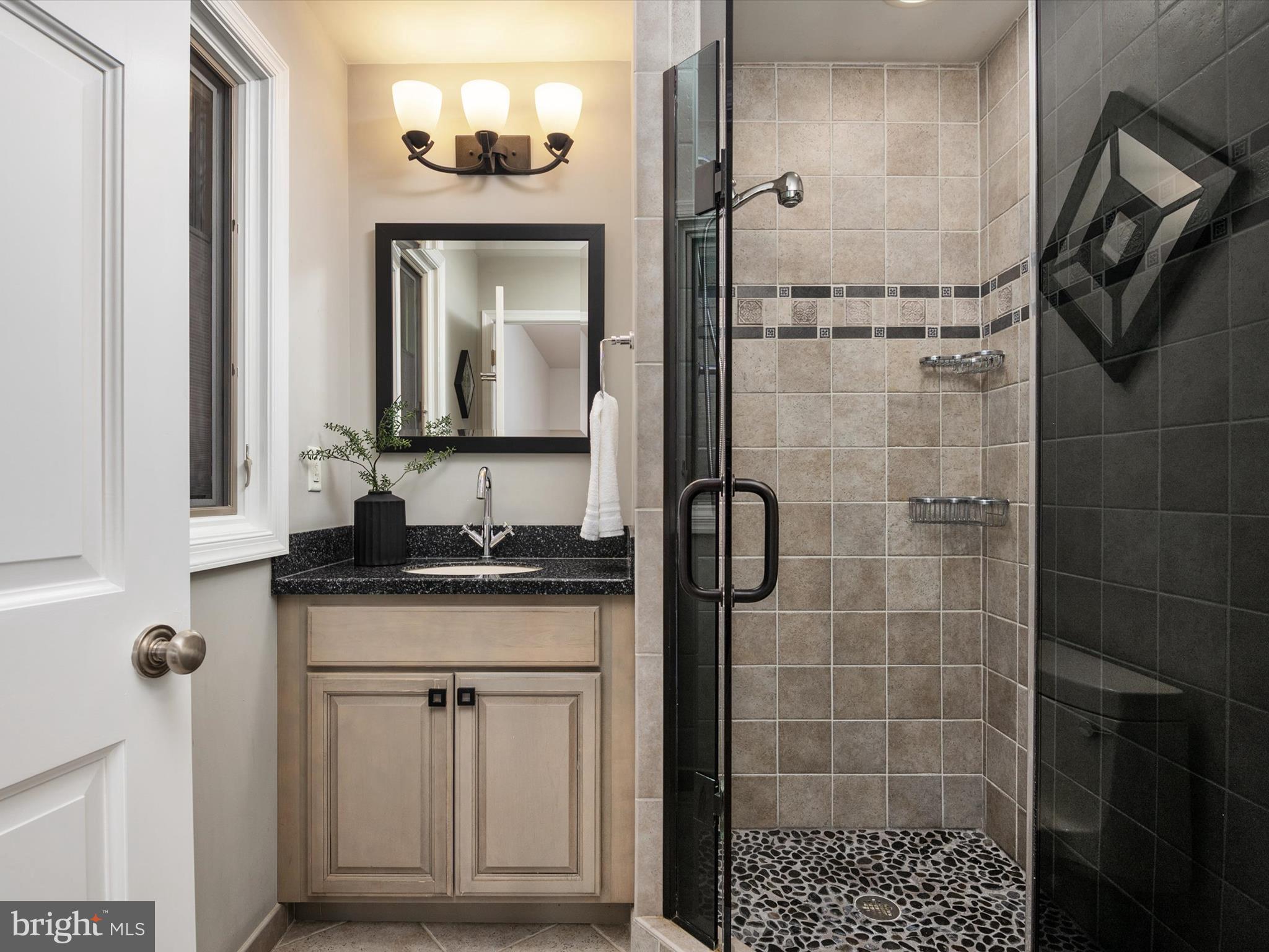 HILLSMERE ESTATES - Residential