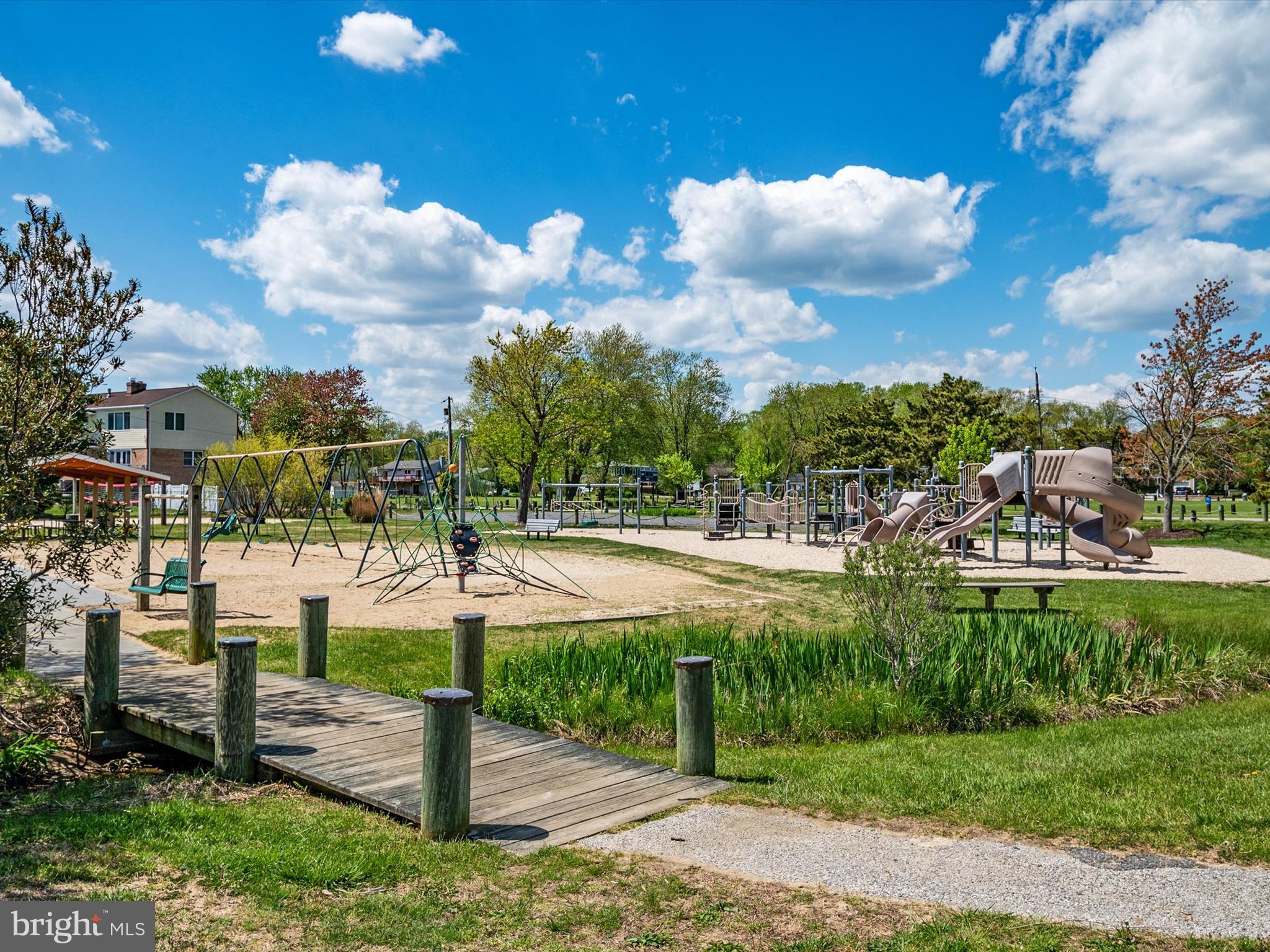 HILLSMERE ESTATES - Residential