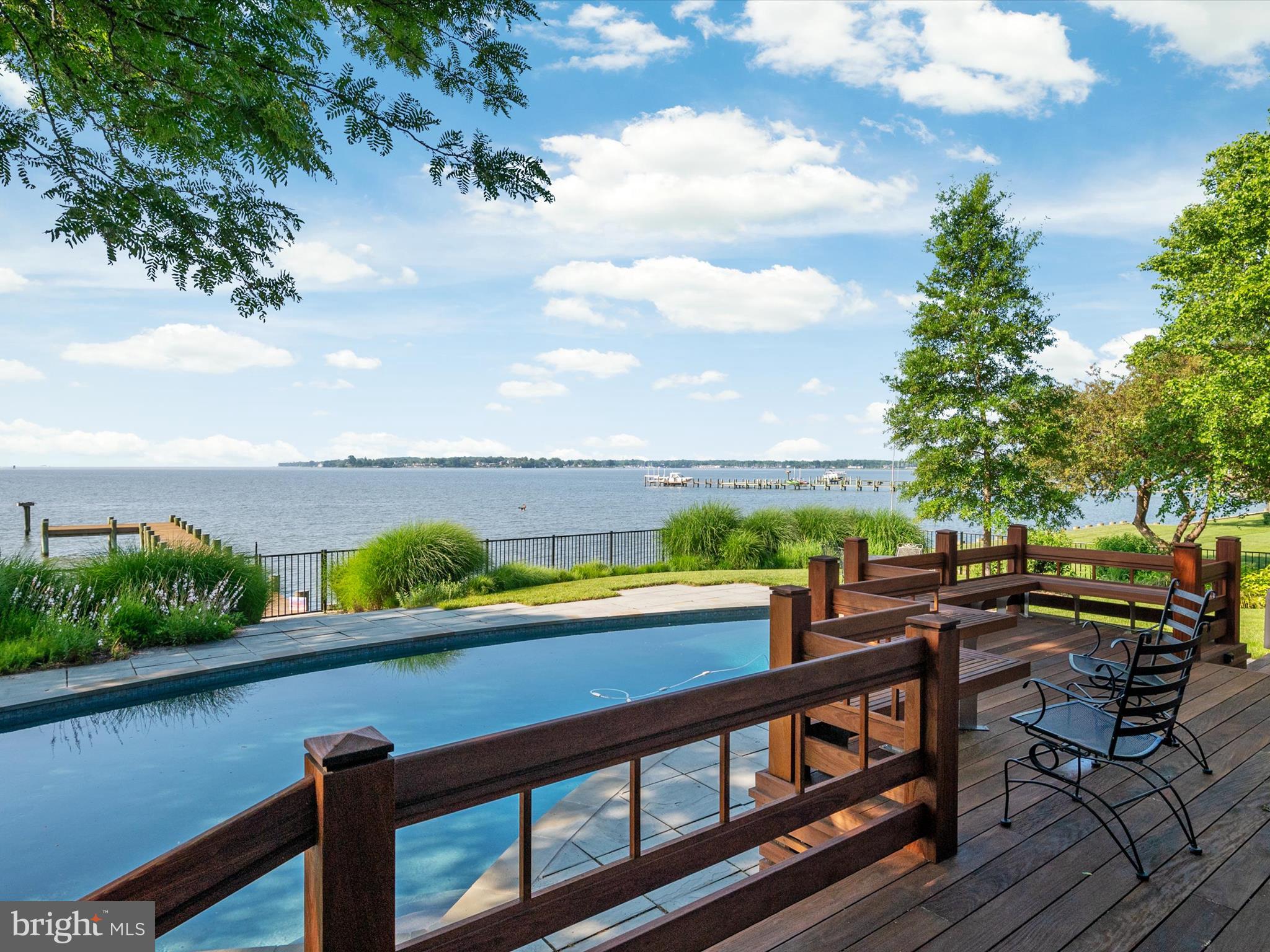 HILLSMERE ESTATES - Residential