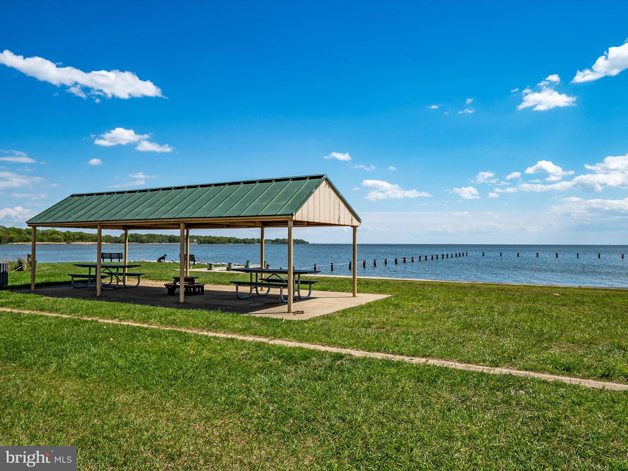 HILLSMERE ESTATES - Residential