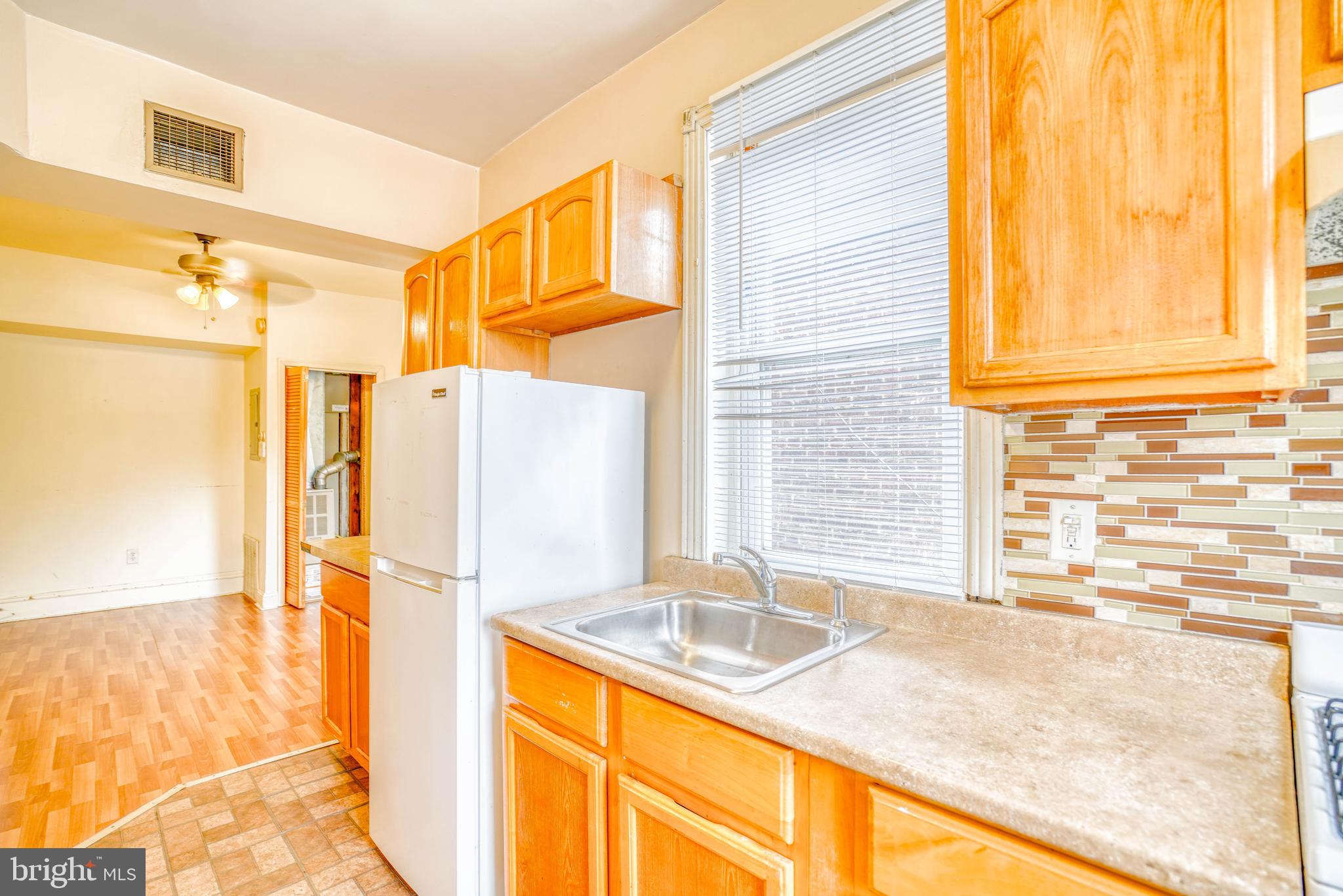 TEMPLE UNIVERSITY - Residential Income
