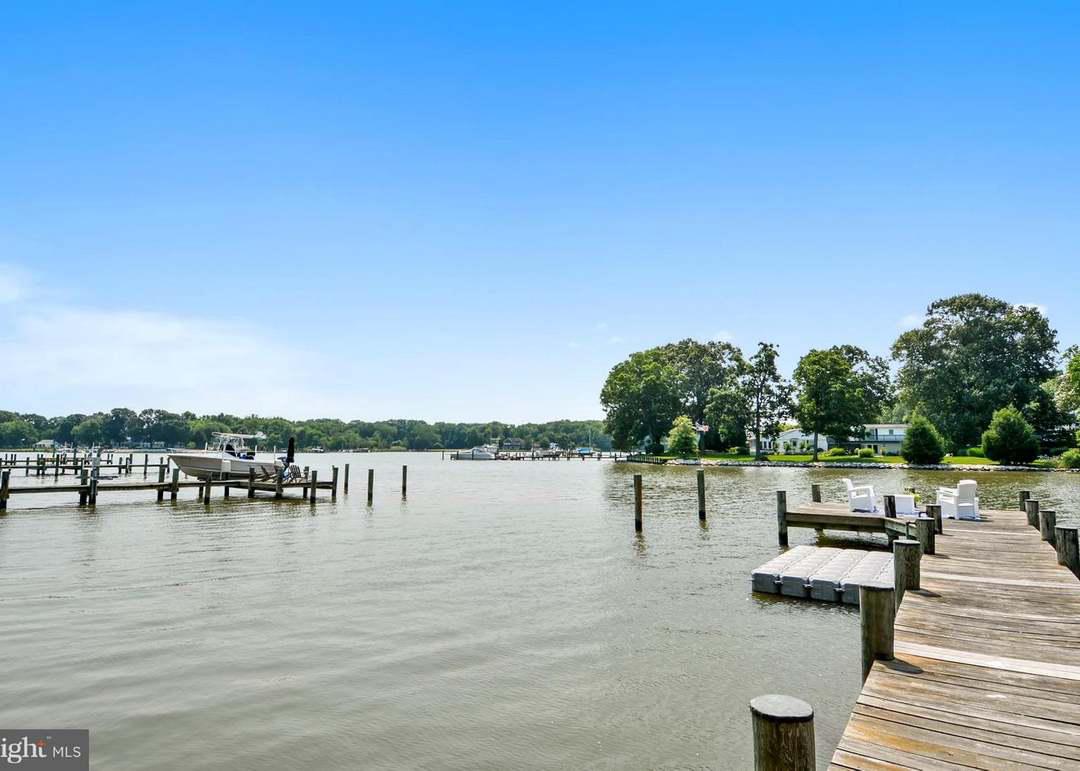 BACK BAY BEACH - Residential