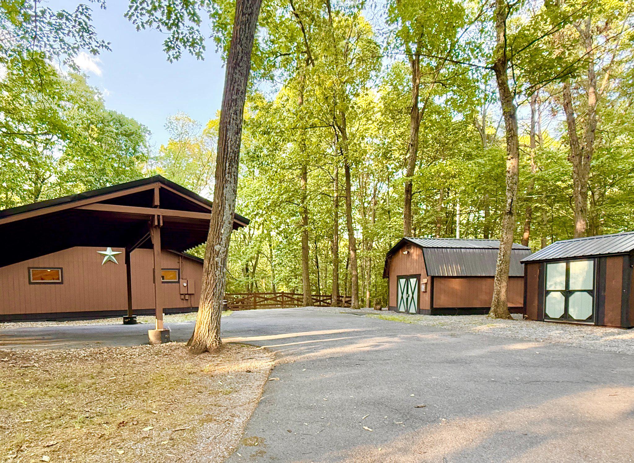 THE WOODS - Residential