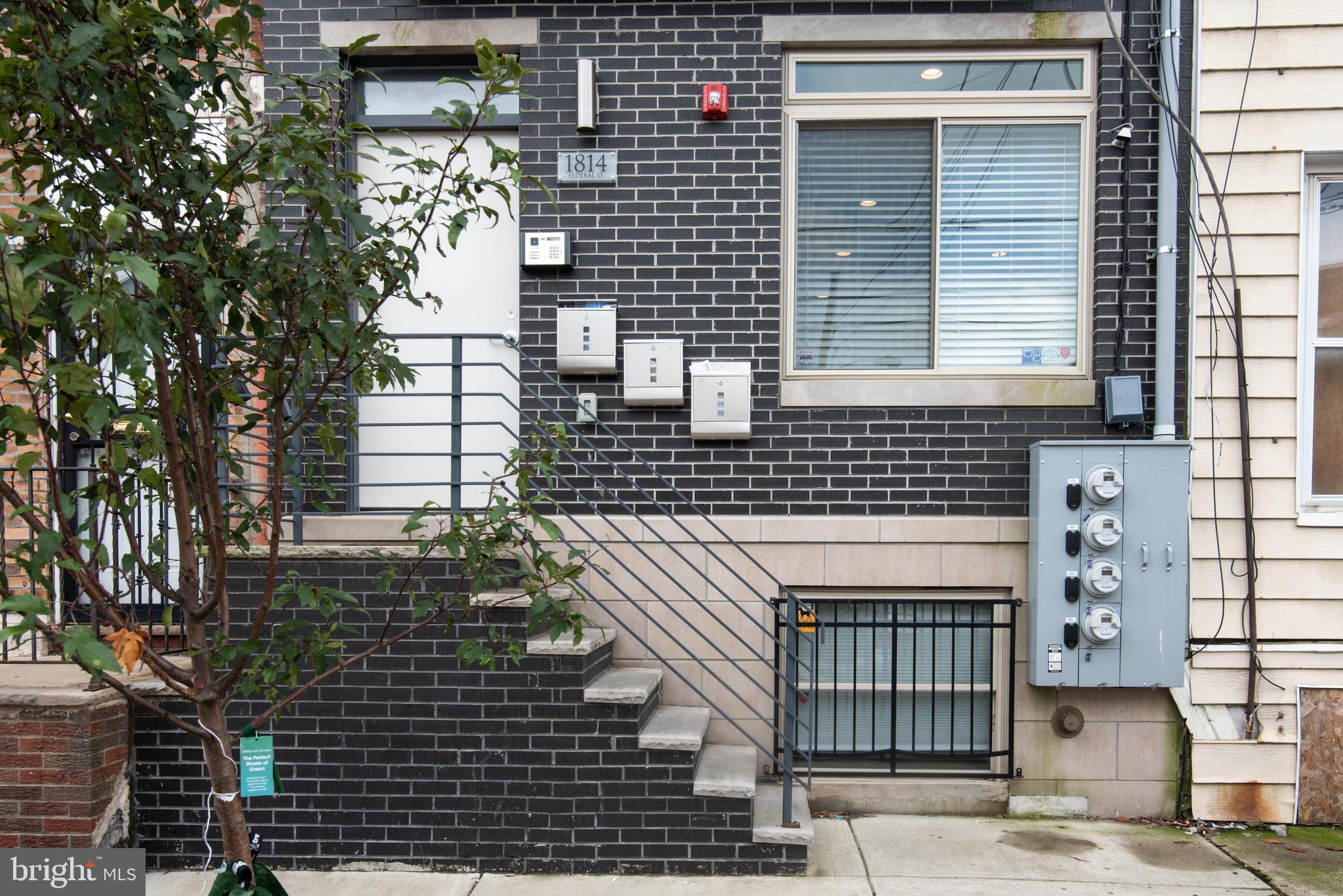 POINT BREEZE - Residential Lease