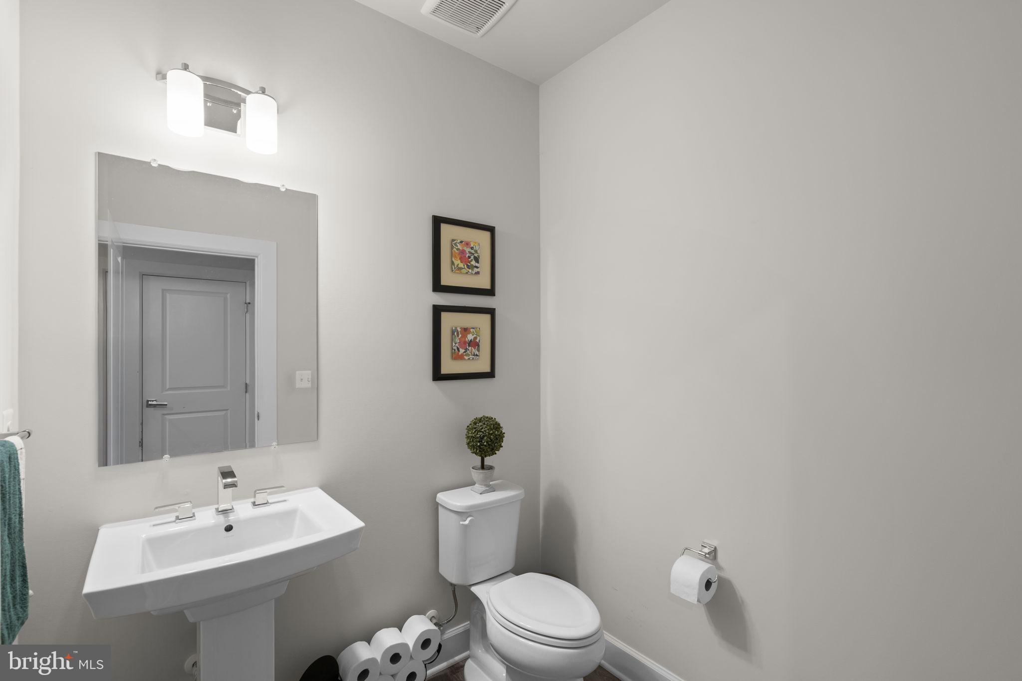 GROVE AT WILLOWSFORD - Residential