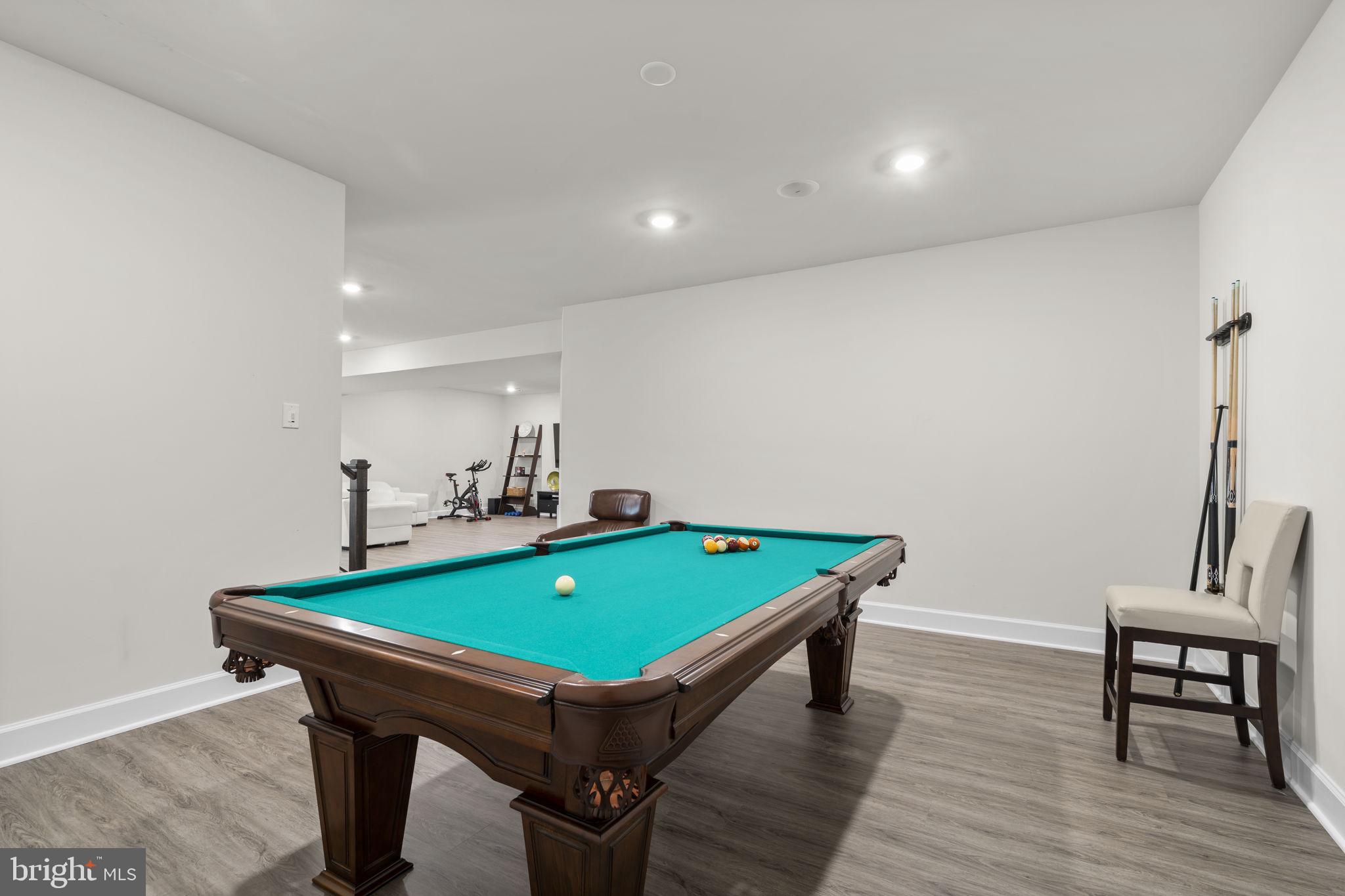 GROVE AT WILLOWSFORD - Residential