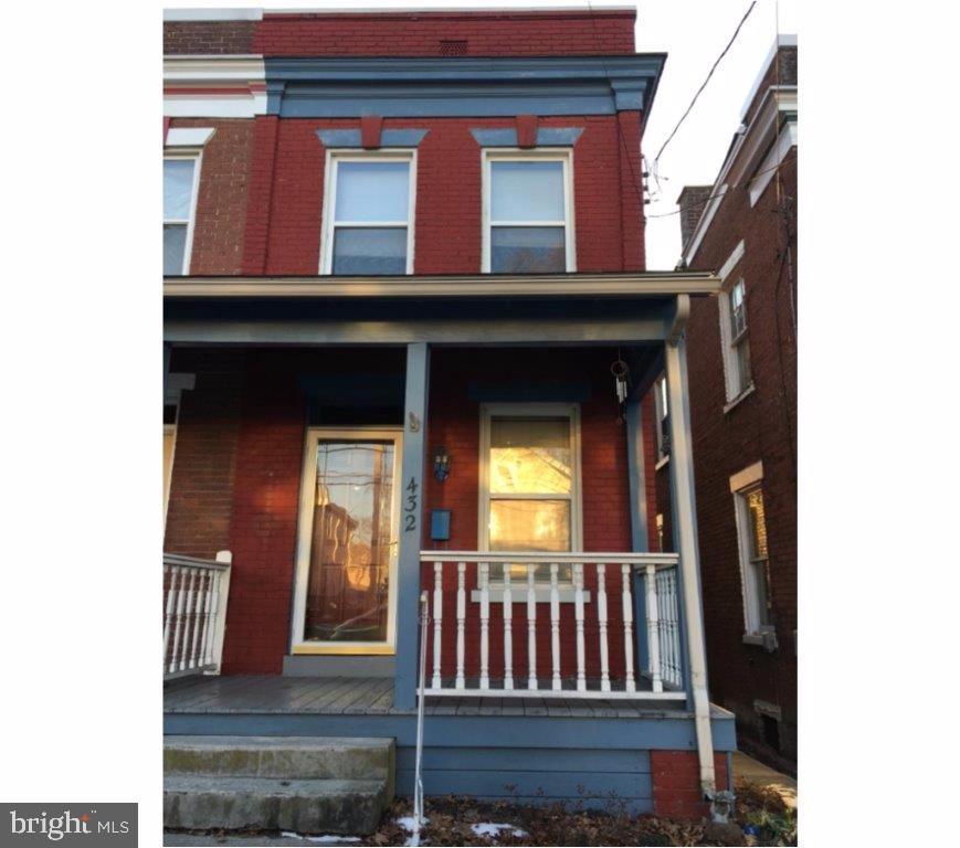 Brick, semi-detached home close to amenities.  Come and enjoy the patio and backyard, which includes 2 storage sheds and space to plant your gardens.
